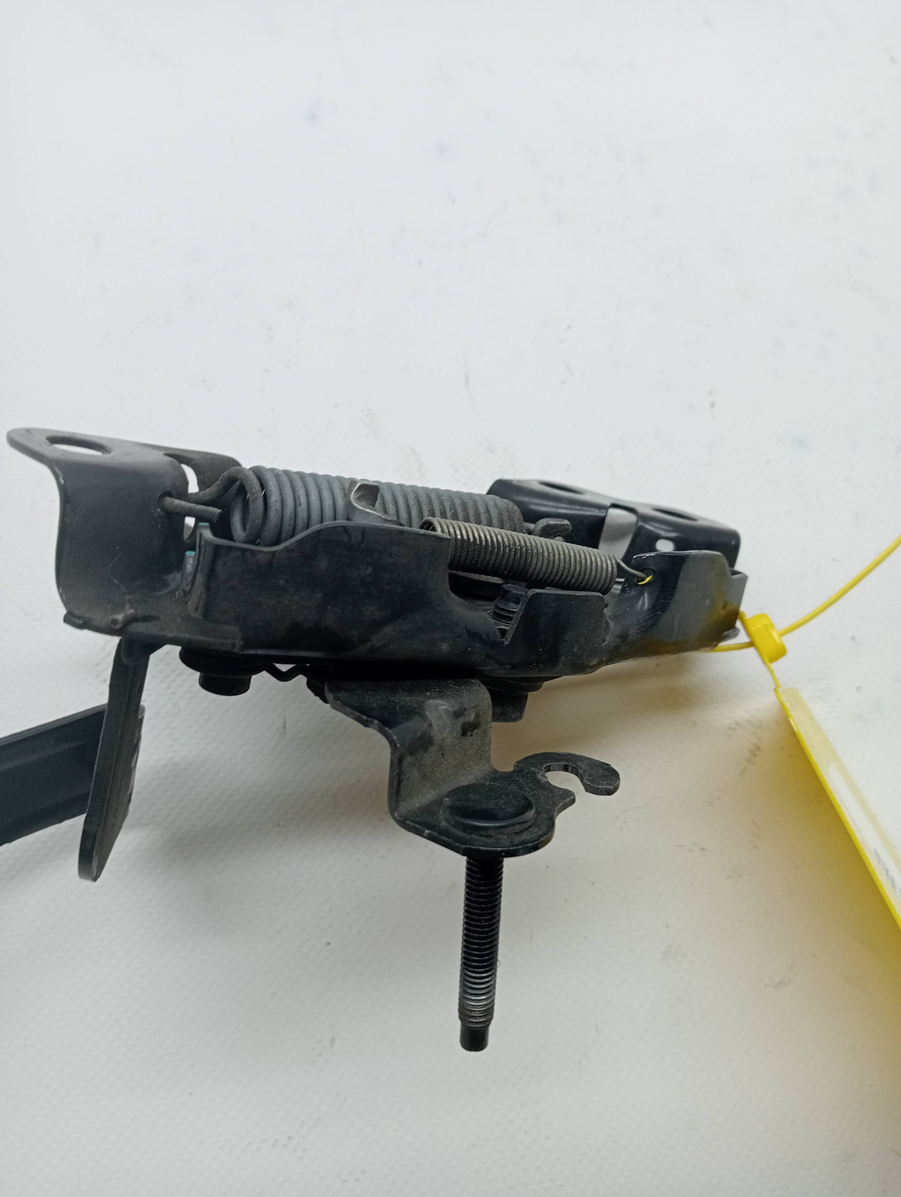 Cerradura capot NISSAN JUKE (F15) 2