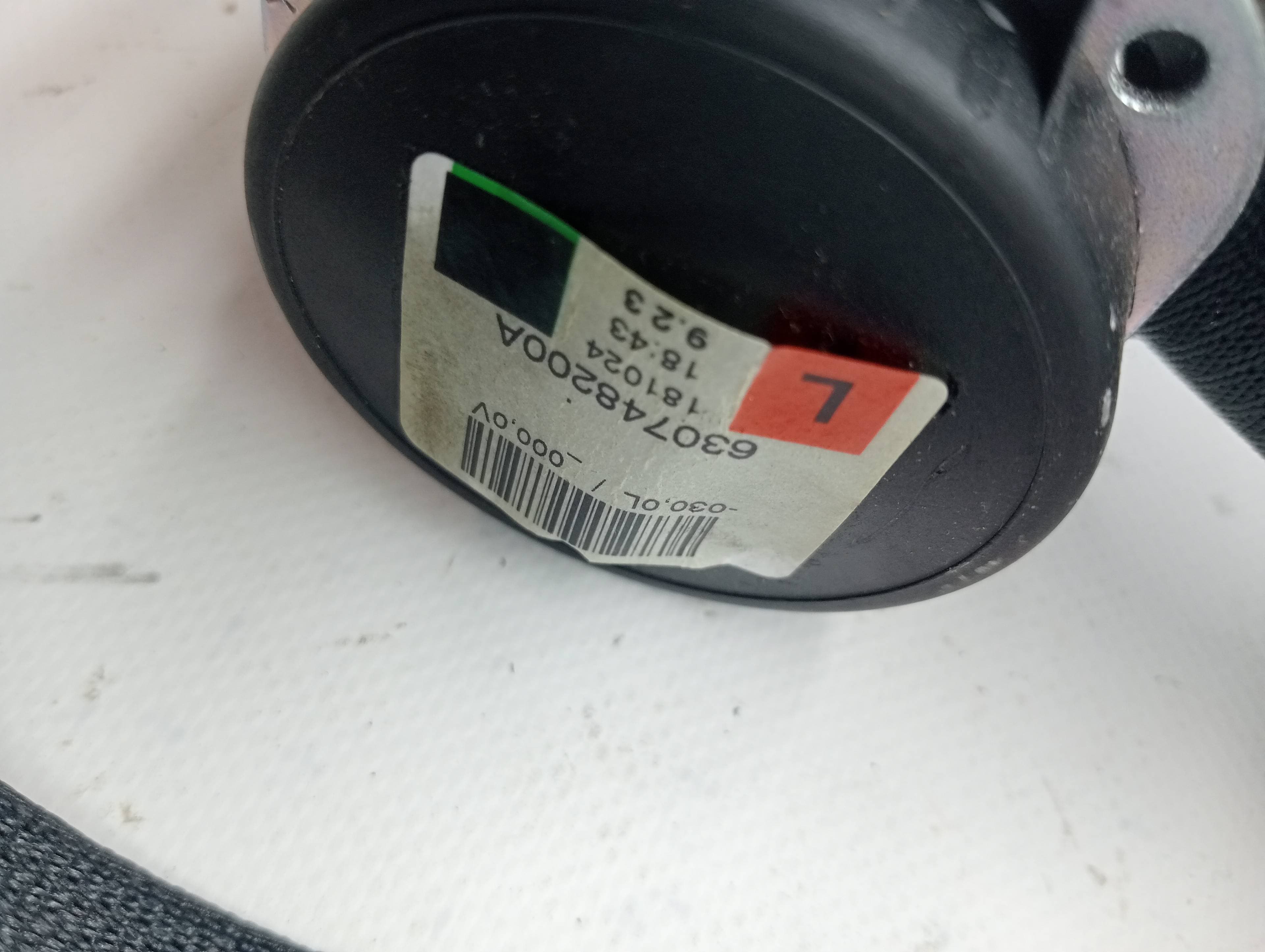 Cinturon seguridad trasero izquierdo NISSAN JUKE (F15) 3