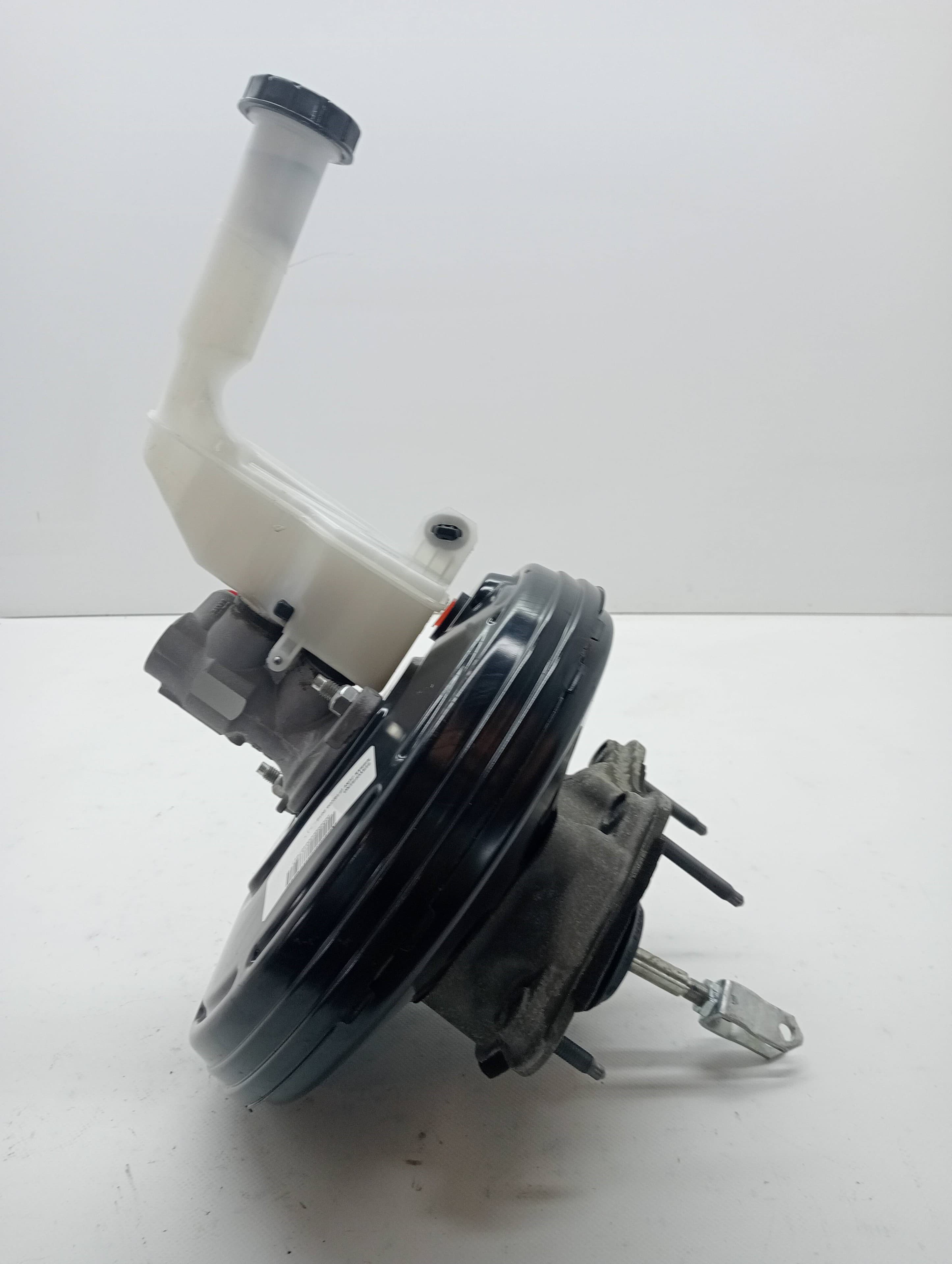 Servofreno NISSAN JUKE (F15)