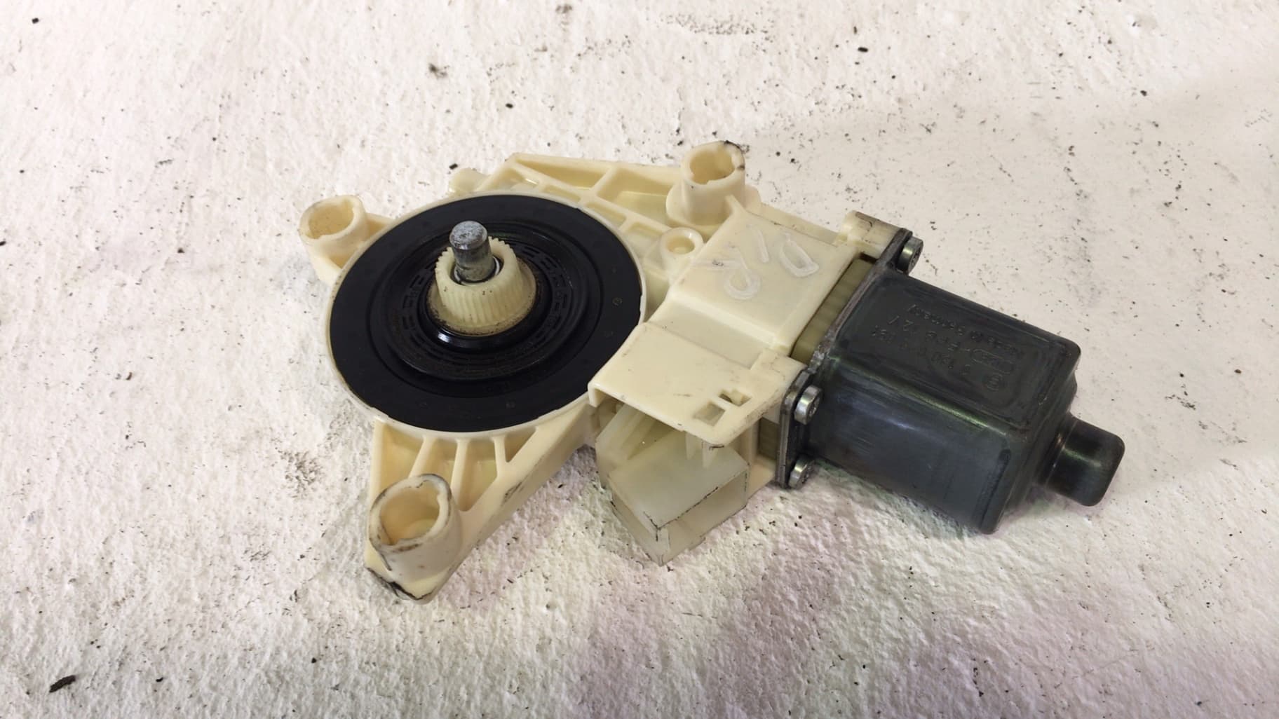 Motor elevalunas delantero derecho MERCEDES-BENZ CLASE B SPORTS TOURER (W246, W242) 2