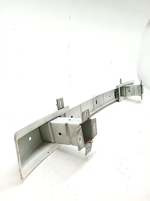 Refuerzo paragolpes delantero VOLKSWAGEN PASSAT BERLINA (3A2) 3