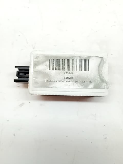 Sensor VOLKSWAGEN PASSAT BERLINA (3A2) 3