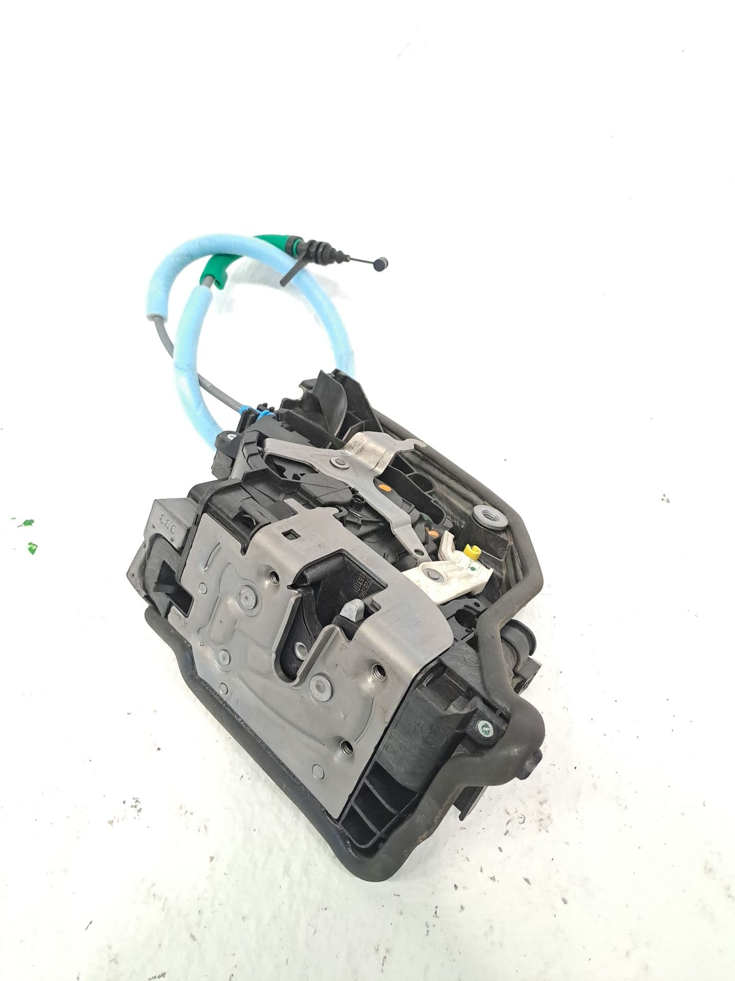 Cerradura puerta trasera derecha BMW X3 (F25) 3