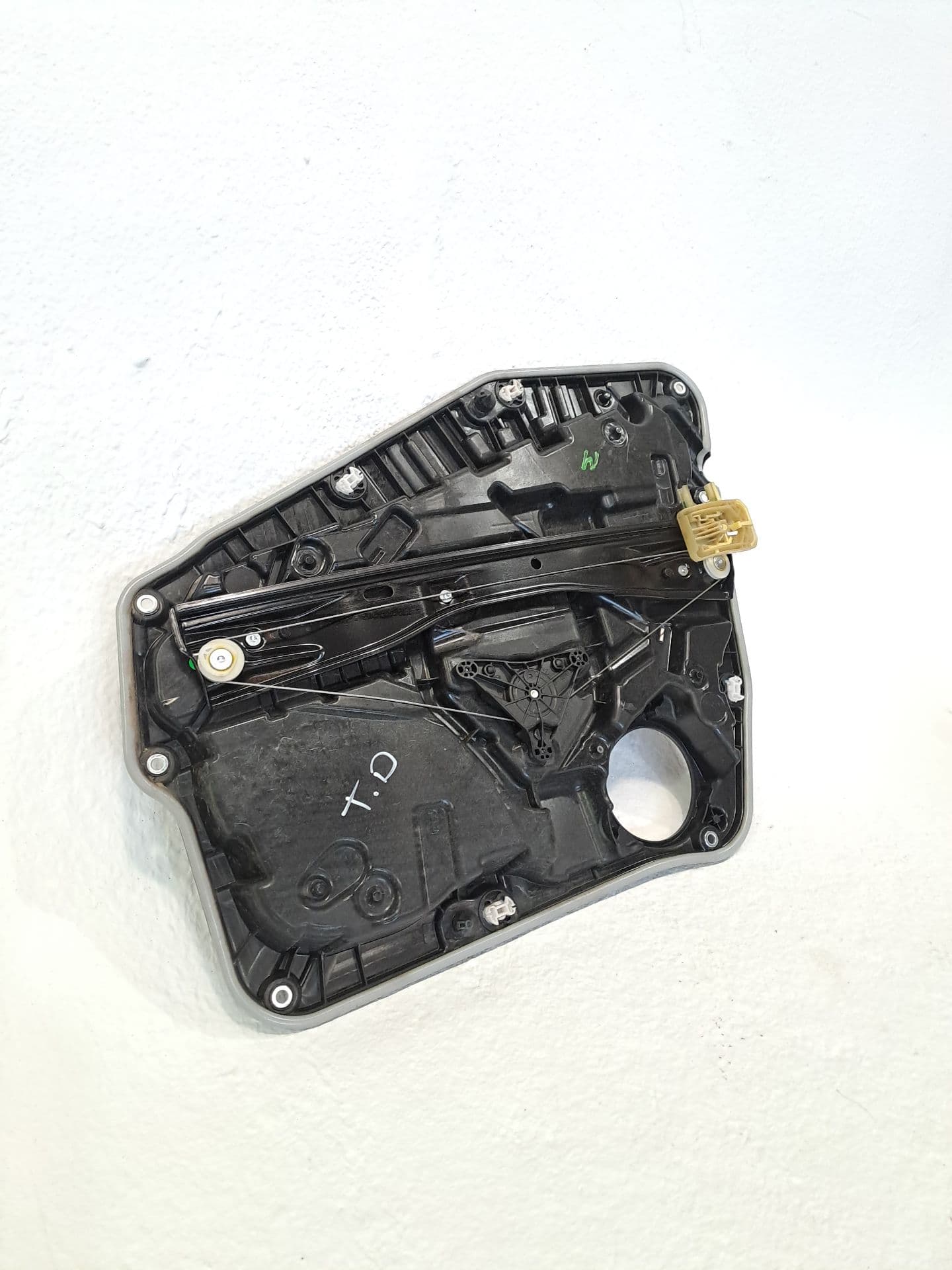 Elevalunas trasero derecho BMW X3 (F25) 5
