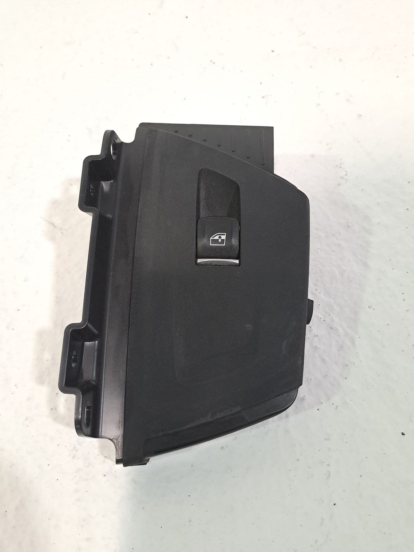 Mando elevalunas trasero izquierdo BMW X3 (F25) 3