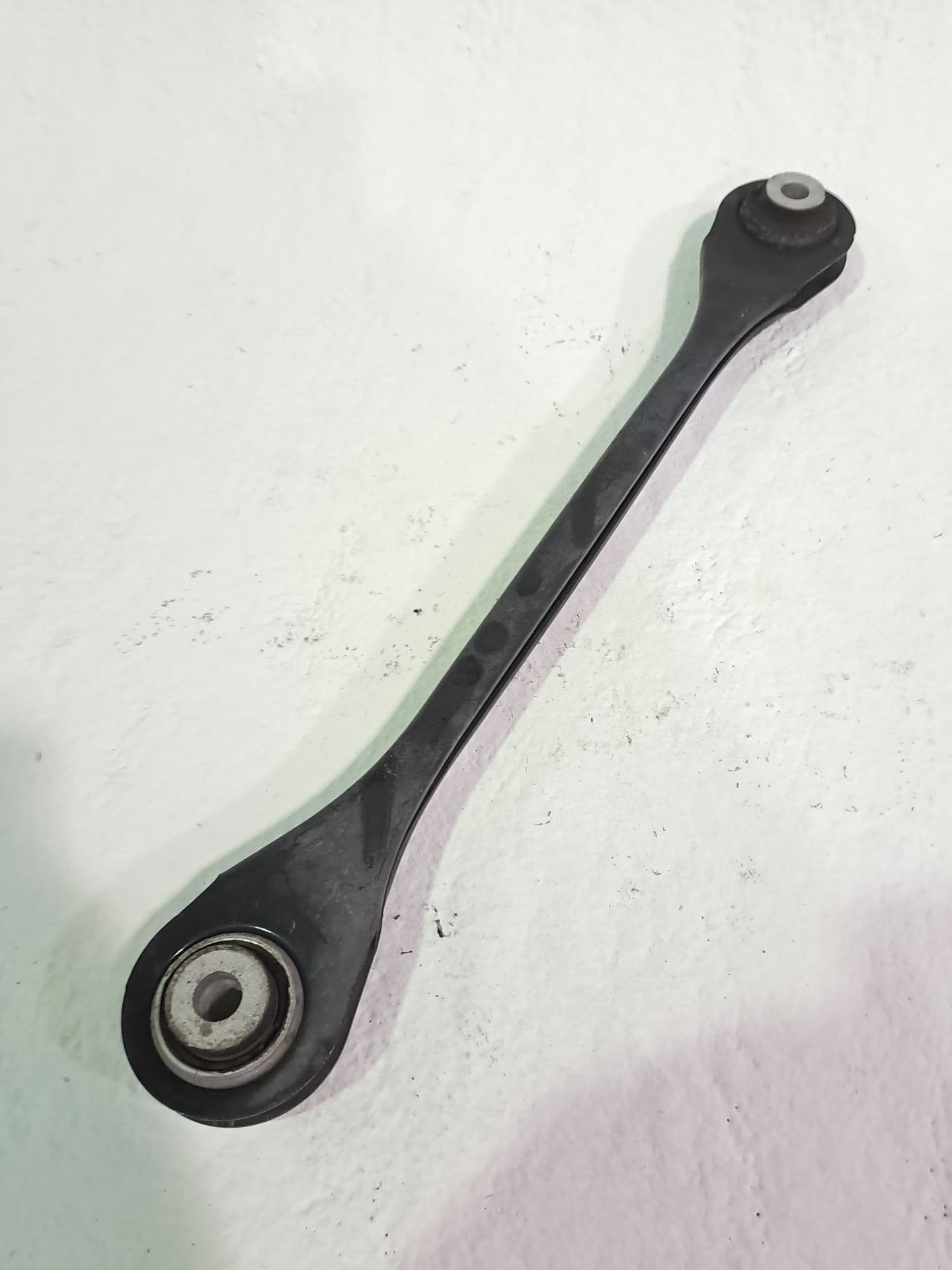 Brazo suspension superior trasero derecho BMW X3 (F25) 2