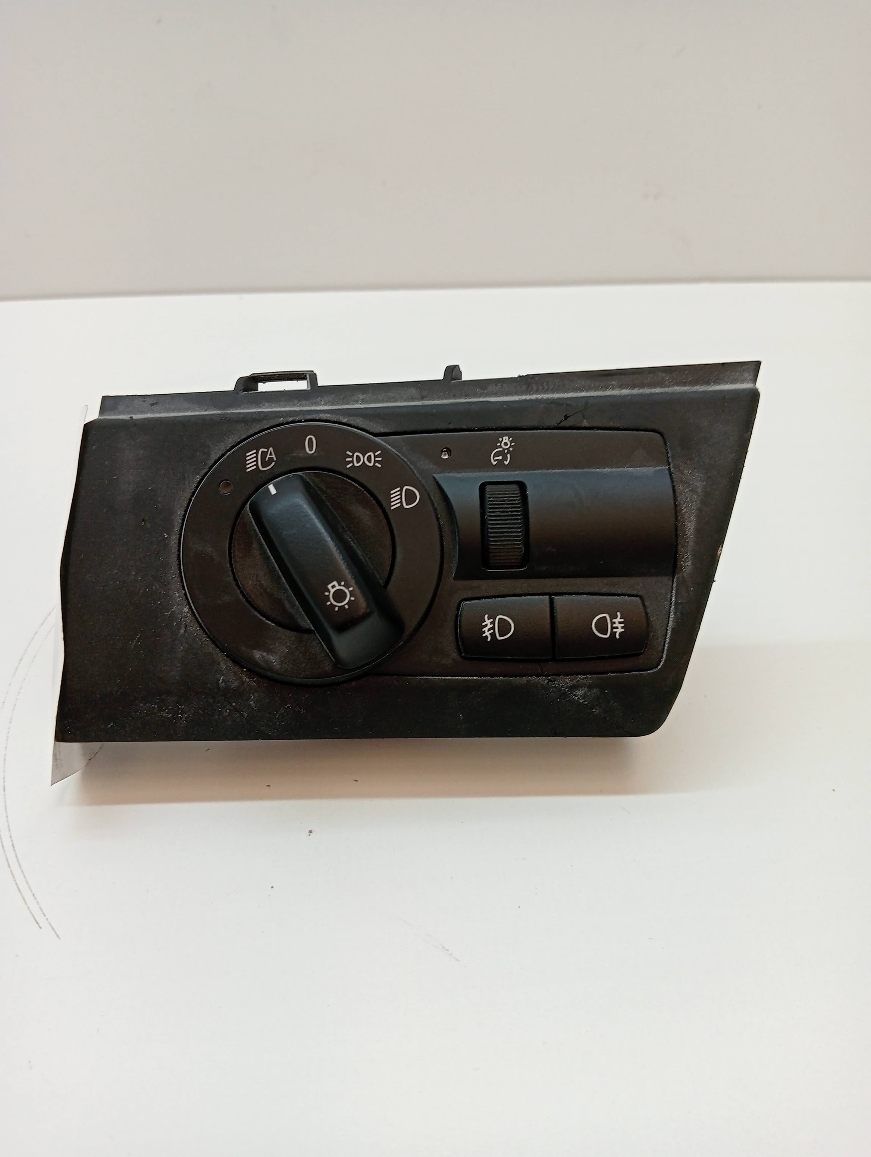 Mando luces BMW X3 (E83)