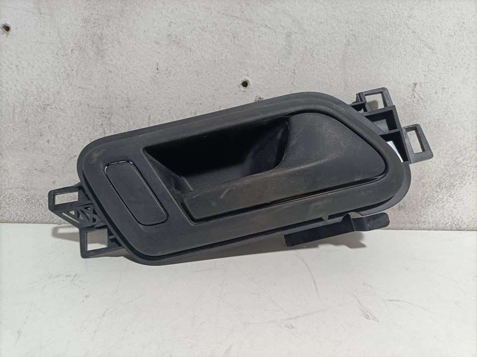 Maneta interior trasera derecha VOLKSWAGEN AMAROK