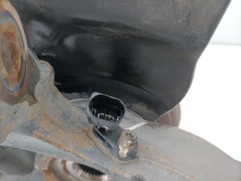Mangueta delantera izquierda VOLKSWAGEN AMAROK 4