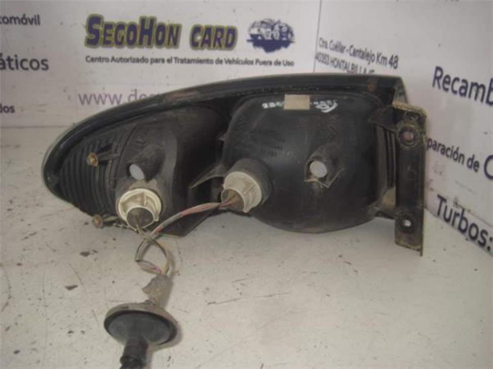 Piloto trasero derecho DAEWOO LANOS 3
