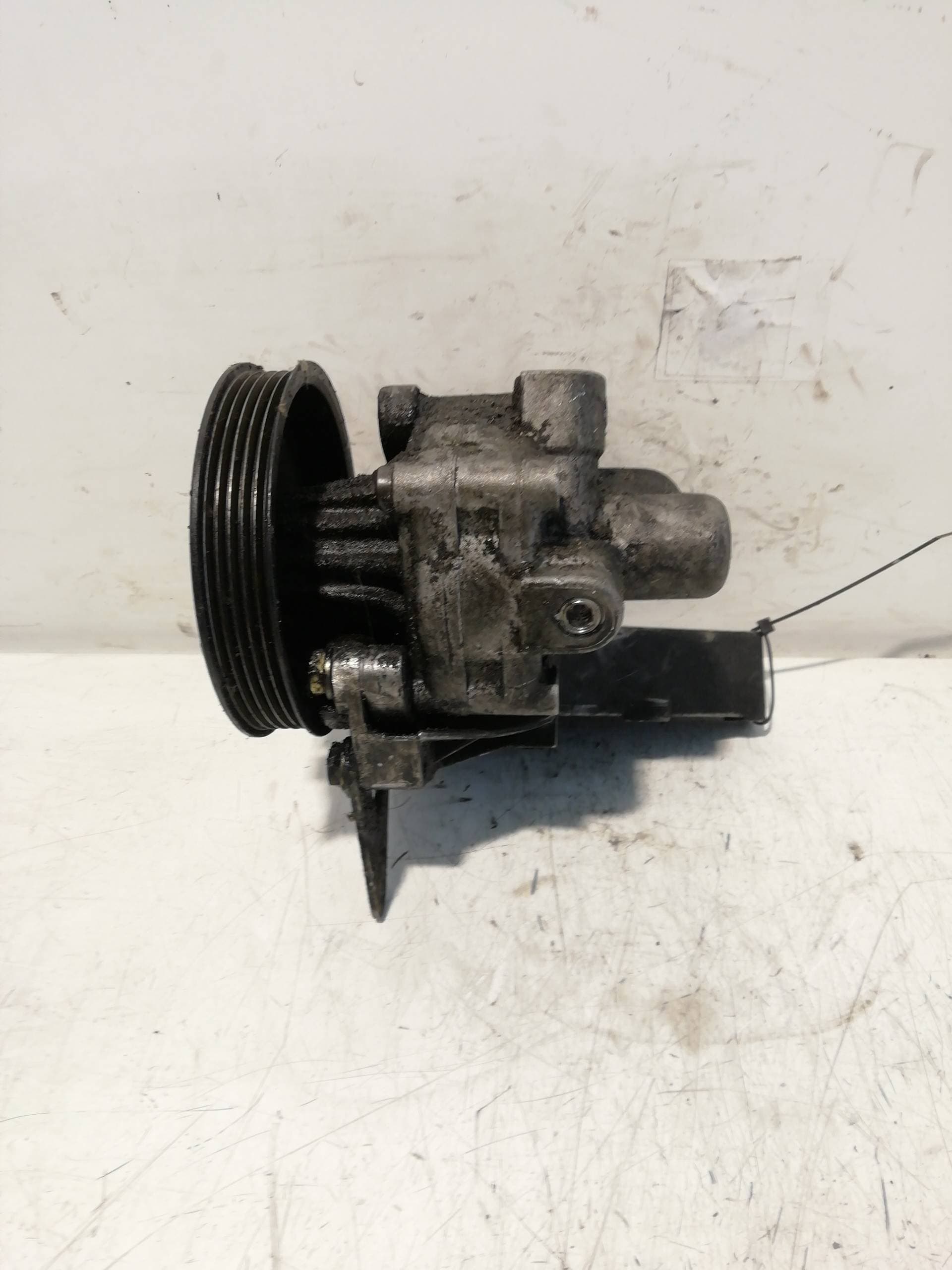Bomba direccion OPEL OMEGA B 4