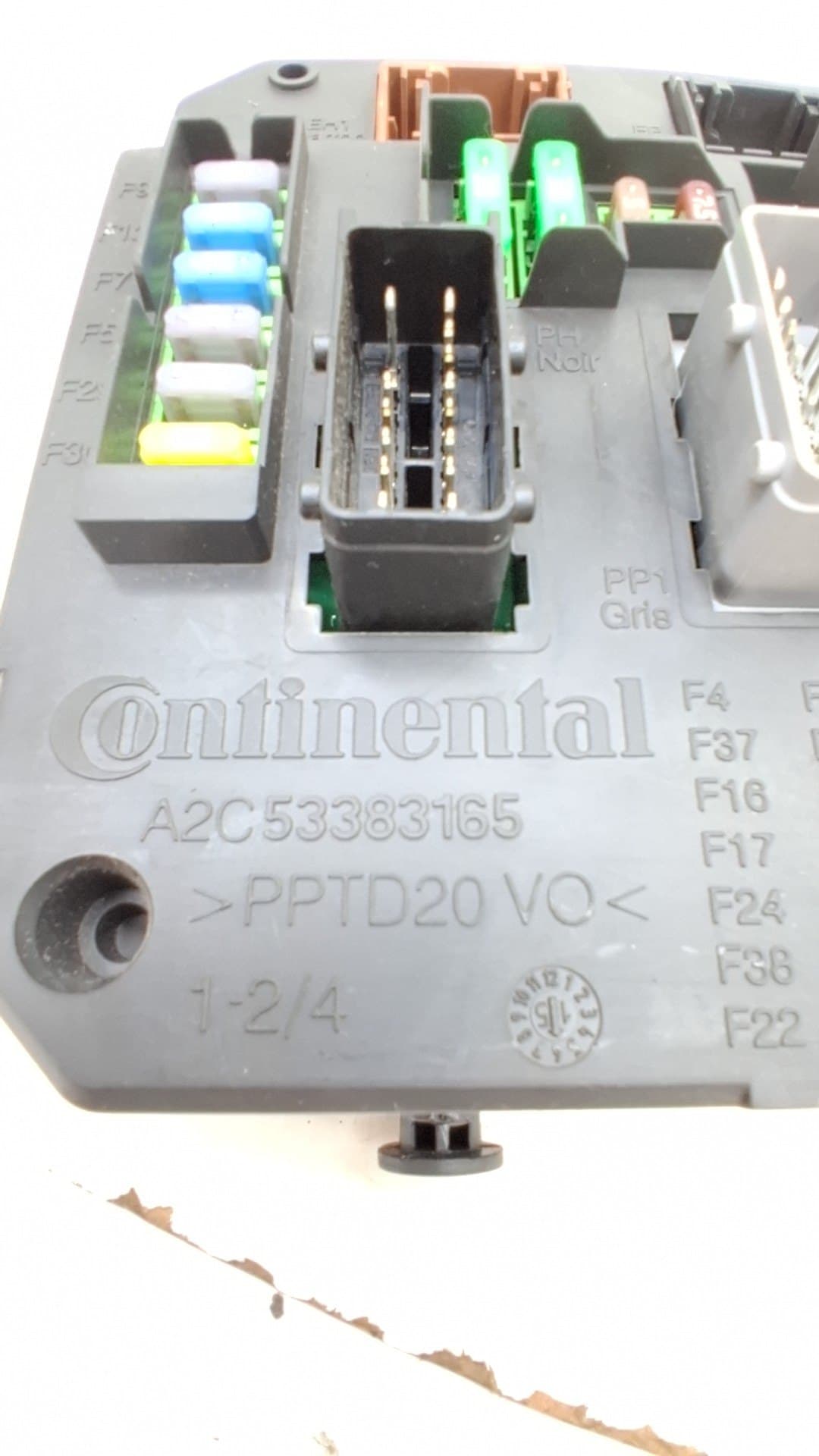 Caja reles / fusibles CITROEN C4 GRAND PICASSO 2