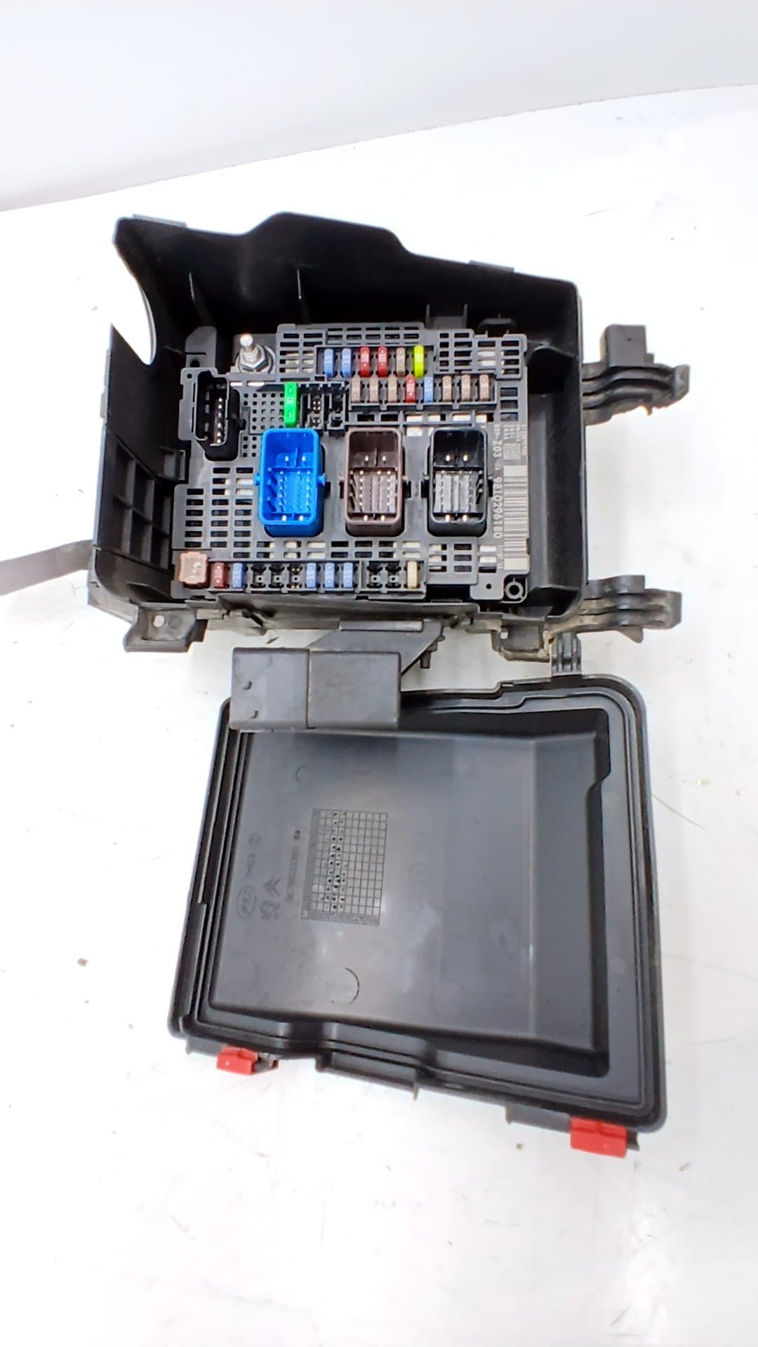 Caja reles / fusibles CITROEN C4 GRAND PICASSO
