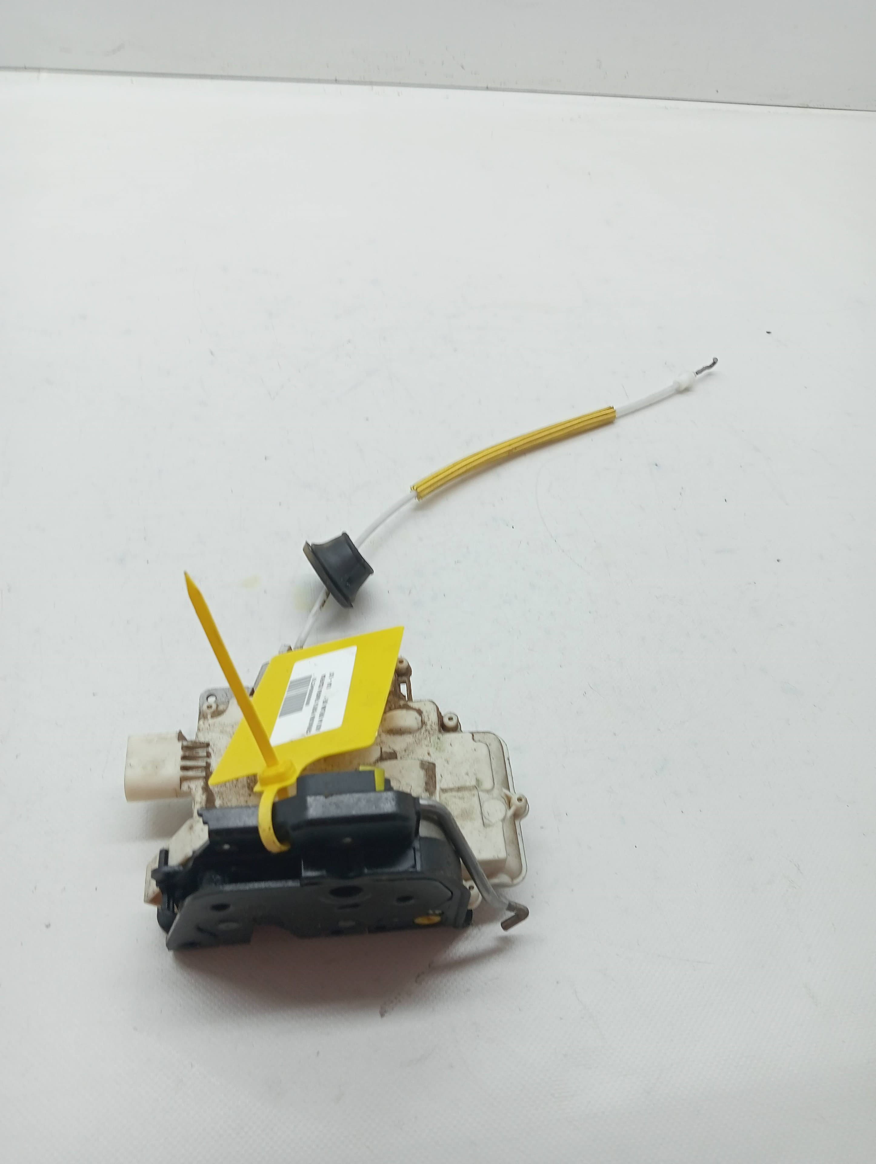 Cerradura puerta trasera izquierda AUDI A4 BERLINA (8E)