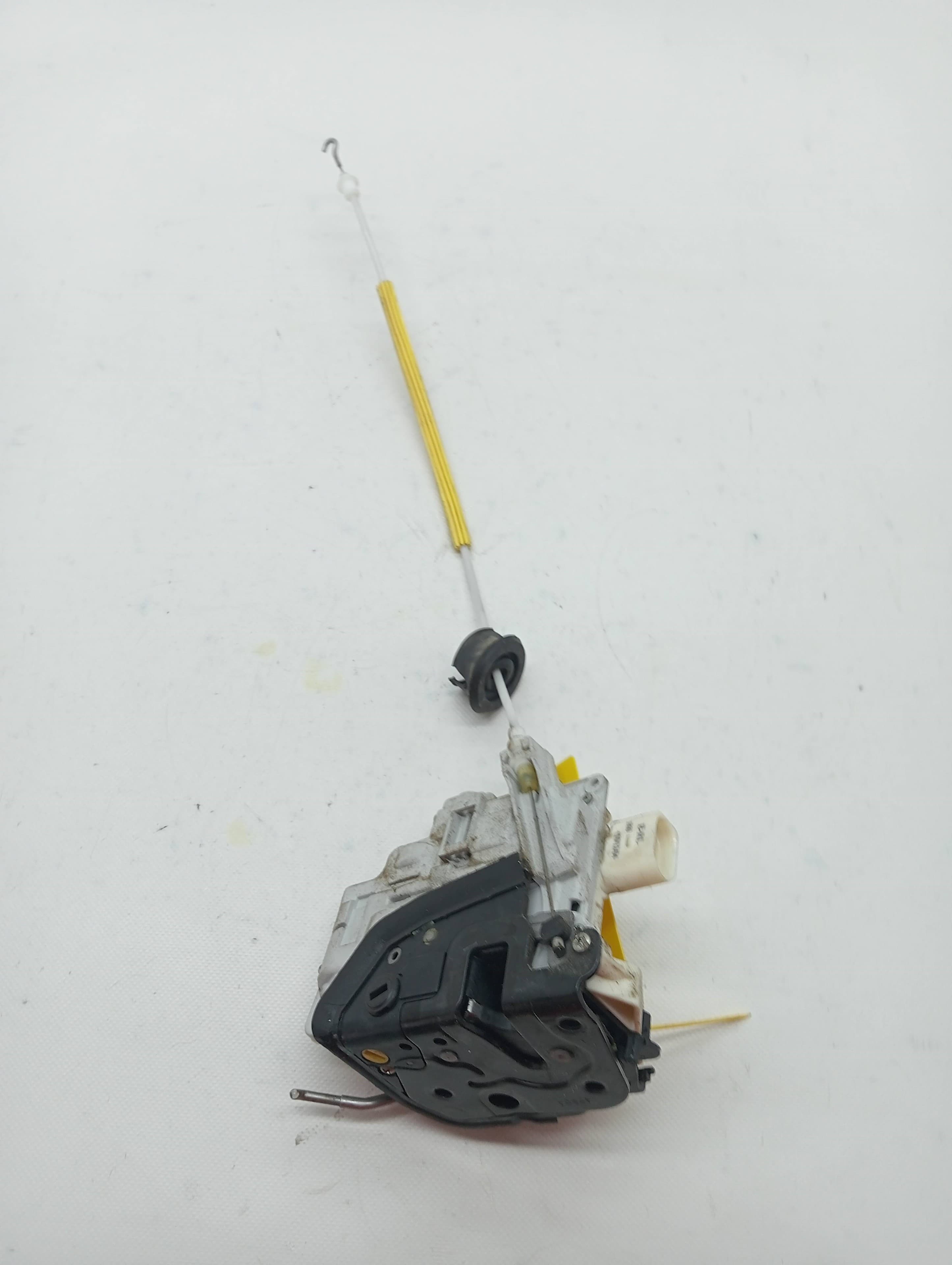Cerradura puerta trasera izquierda AUDI A4 BERLINA (8E) 2