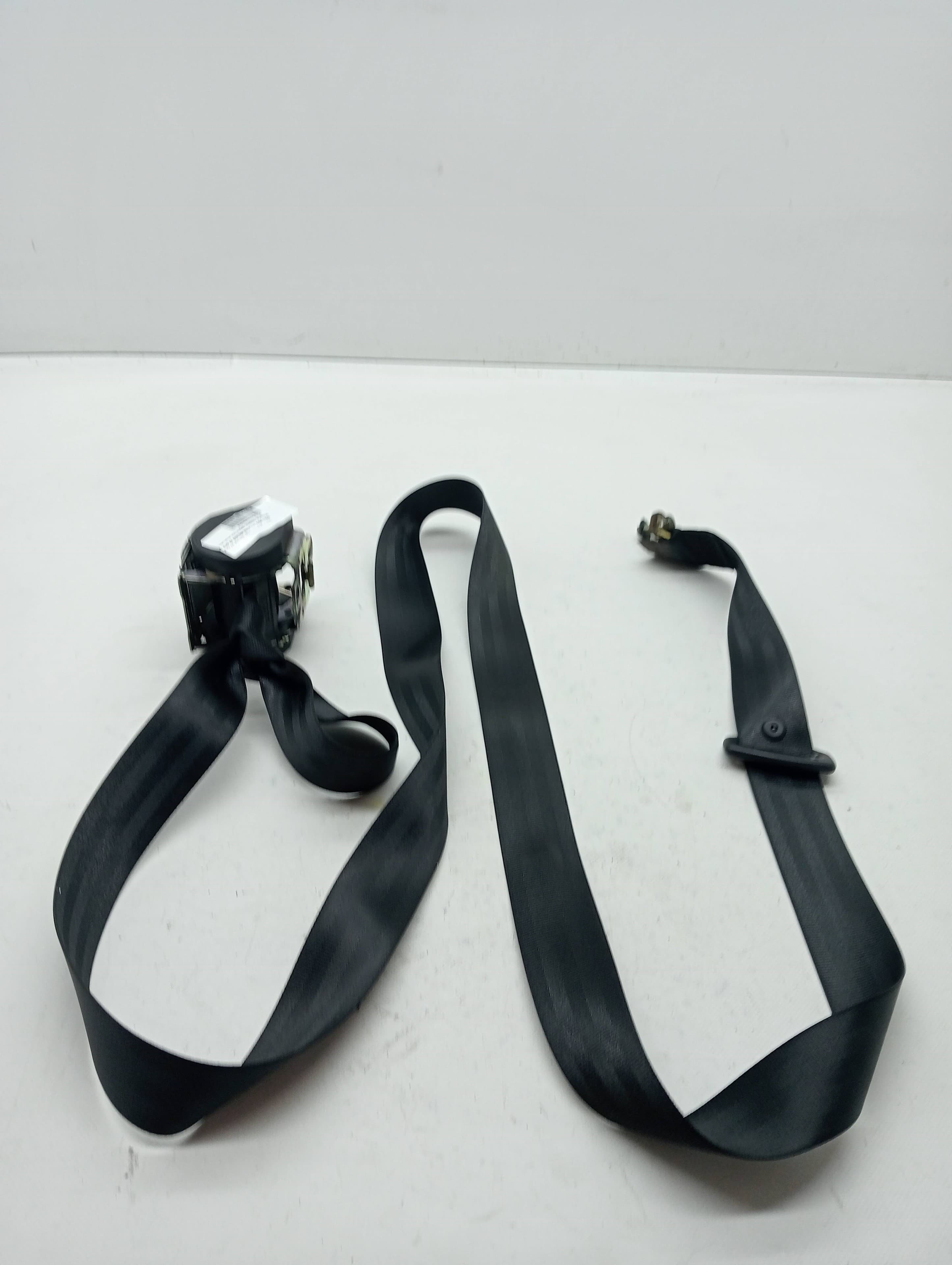 Cinturon seguridad trasero izquierdo AUDI A4 BERLINA (8E)