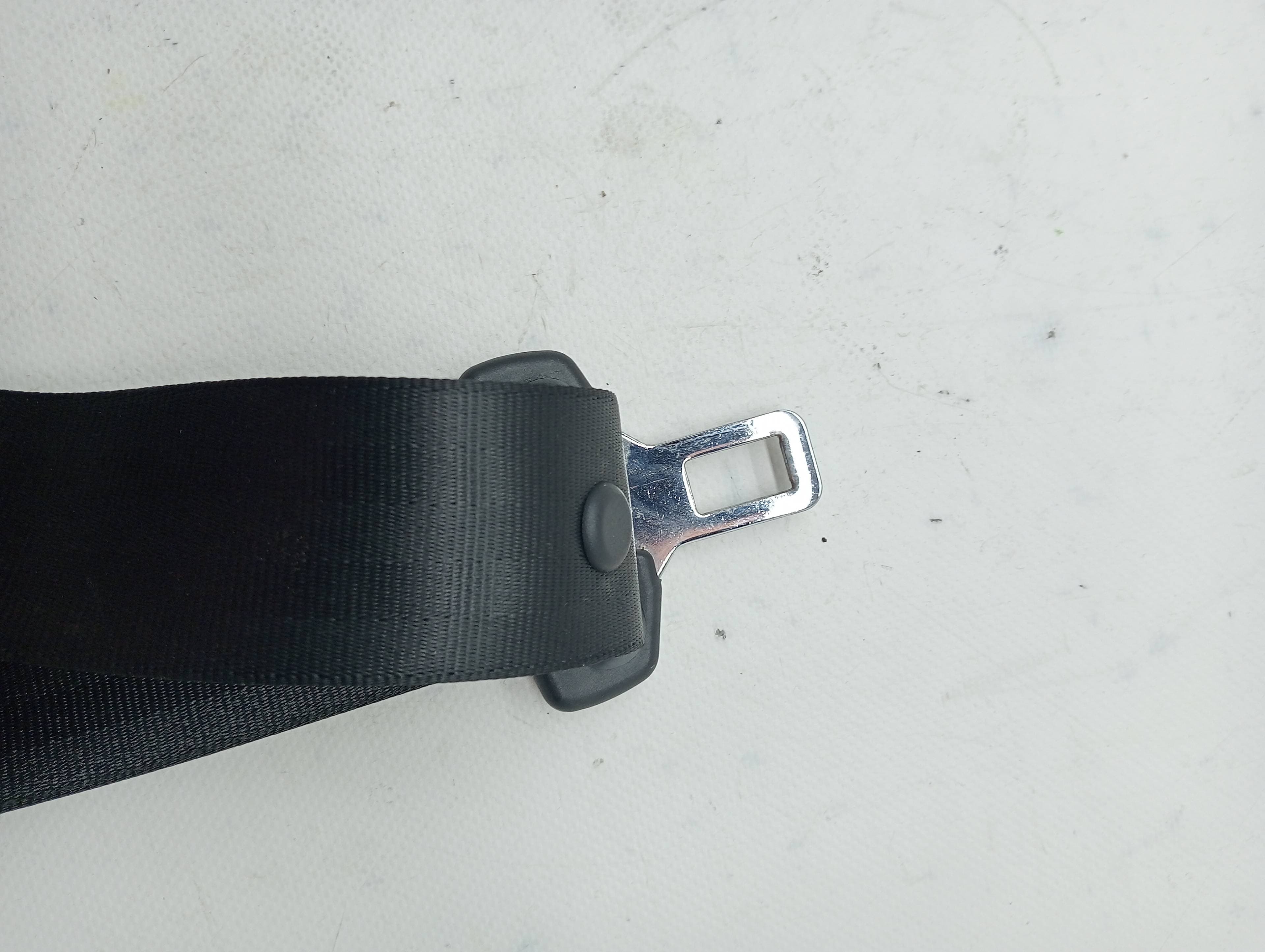 Cinturon seguridad trasero izquierdo AUDI A4 BERLINA (8E) 2