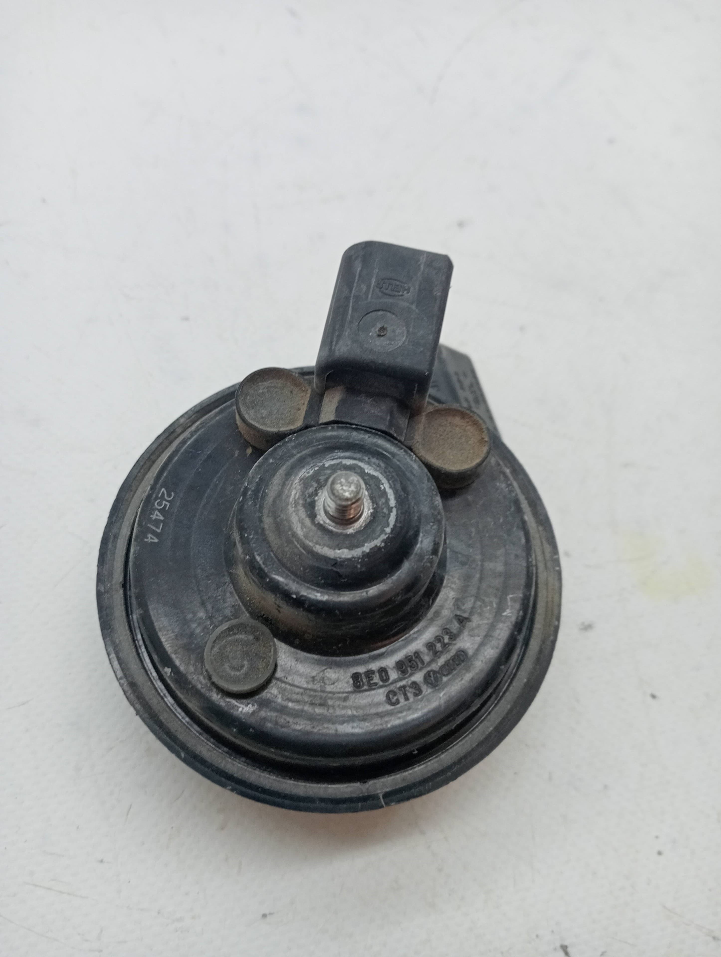 Claxon AUDI A4 BERLINA (8E) 3