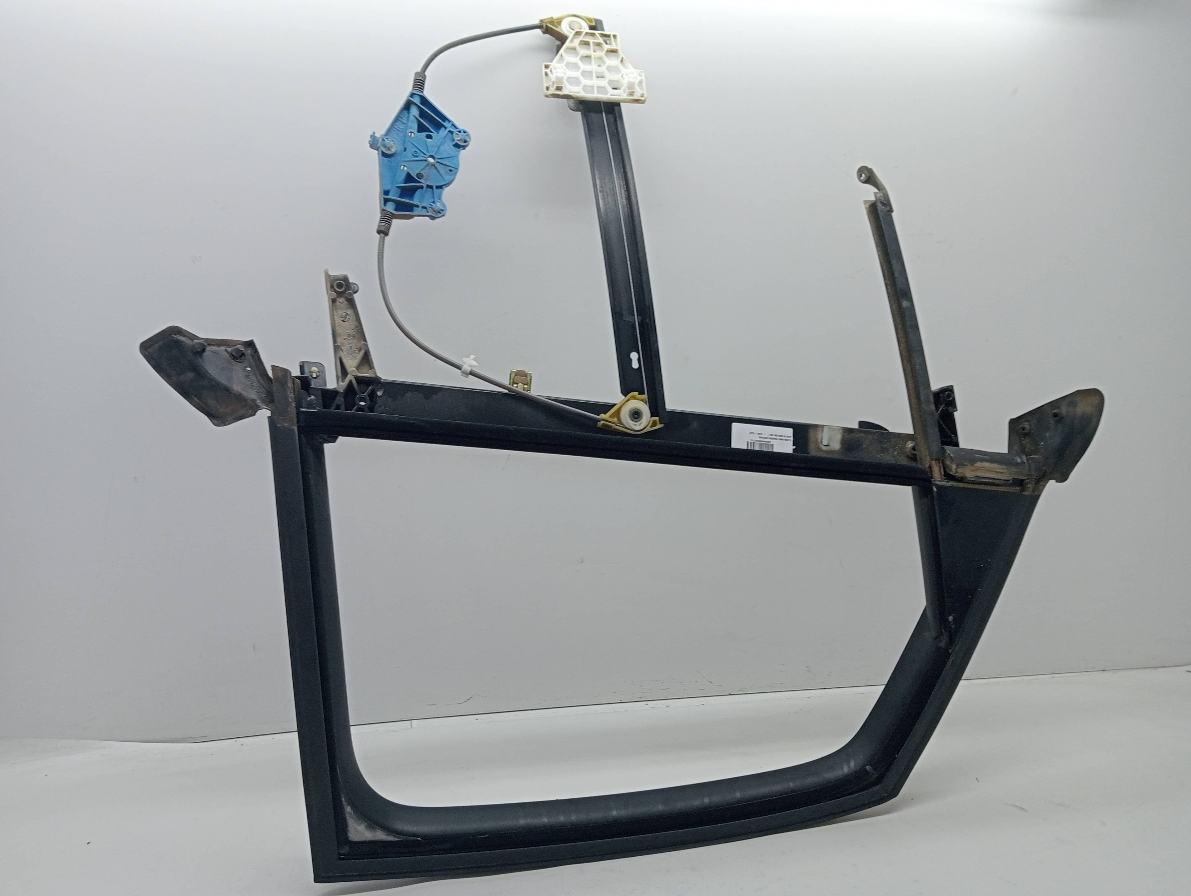Elevalunas trasero derecho AUDI A4 BERLINA (8E)