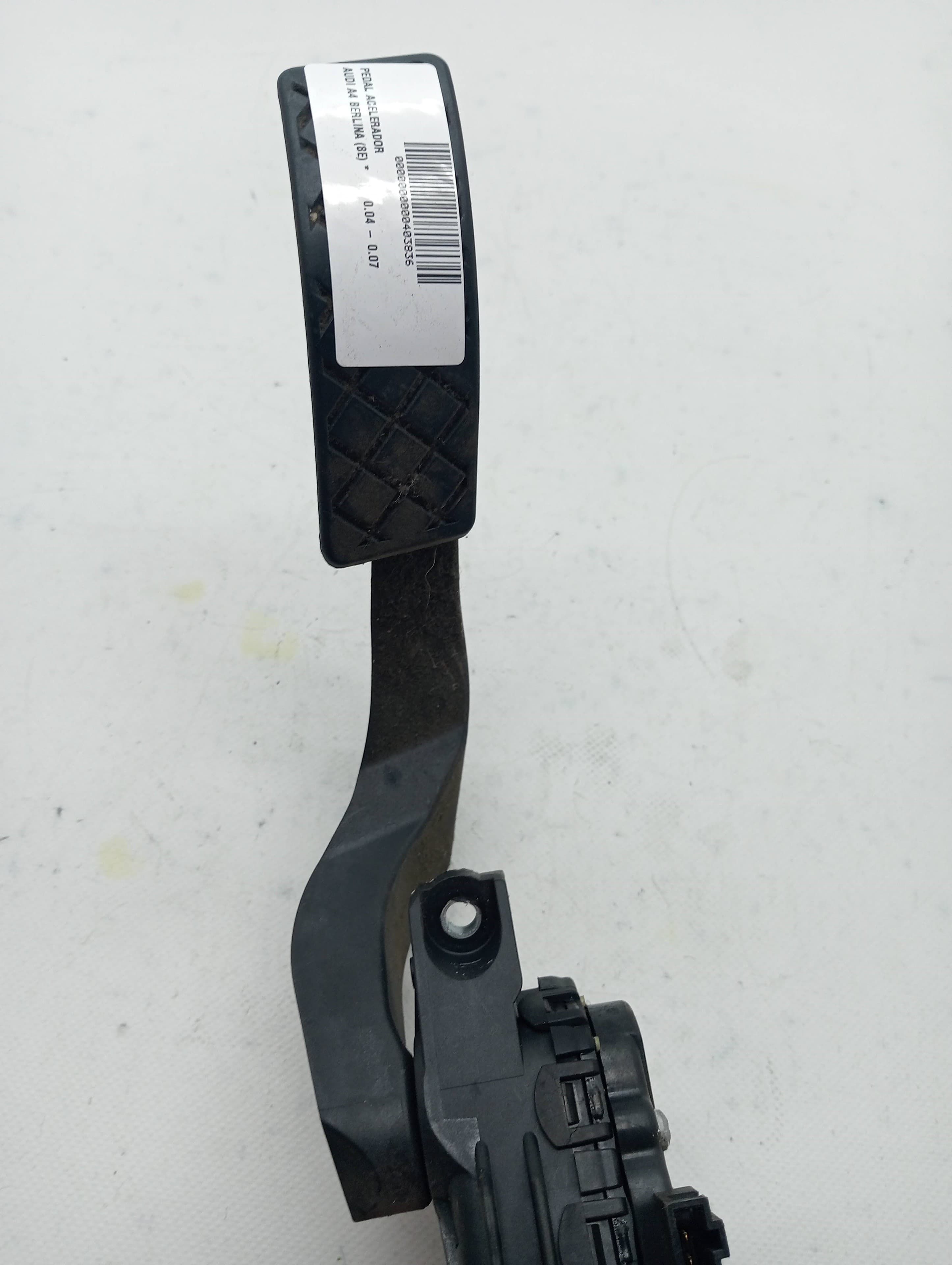 Pedal acelerador AUDI A4 BERLINA (8E) 2