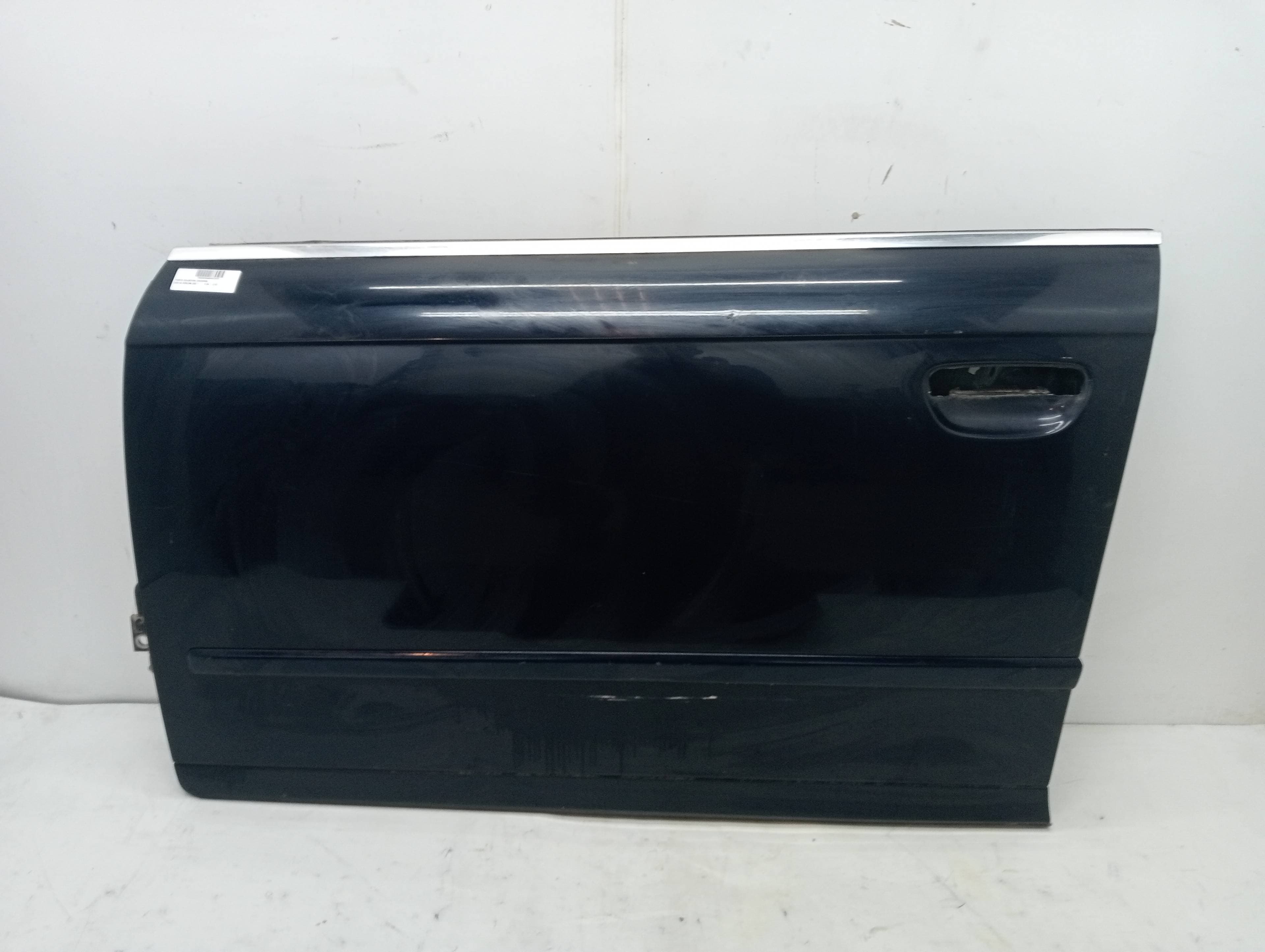 Puerta delantera izquierda AUDI A4 BERLINA (8E)