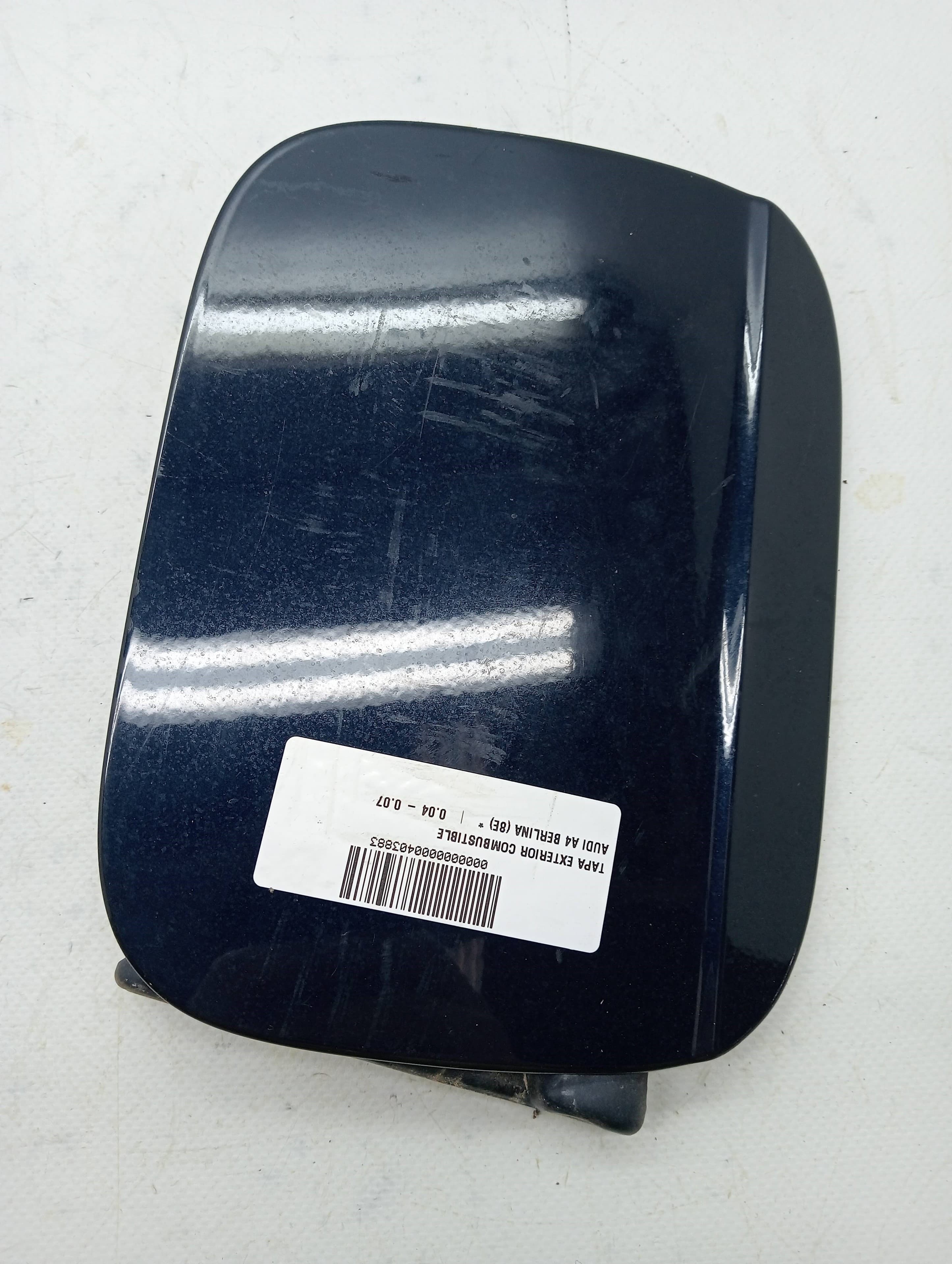 Tapa exterior combustible AUDI A4 BERLINA (8E) 2