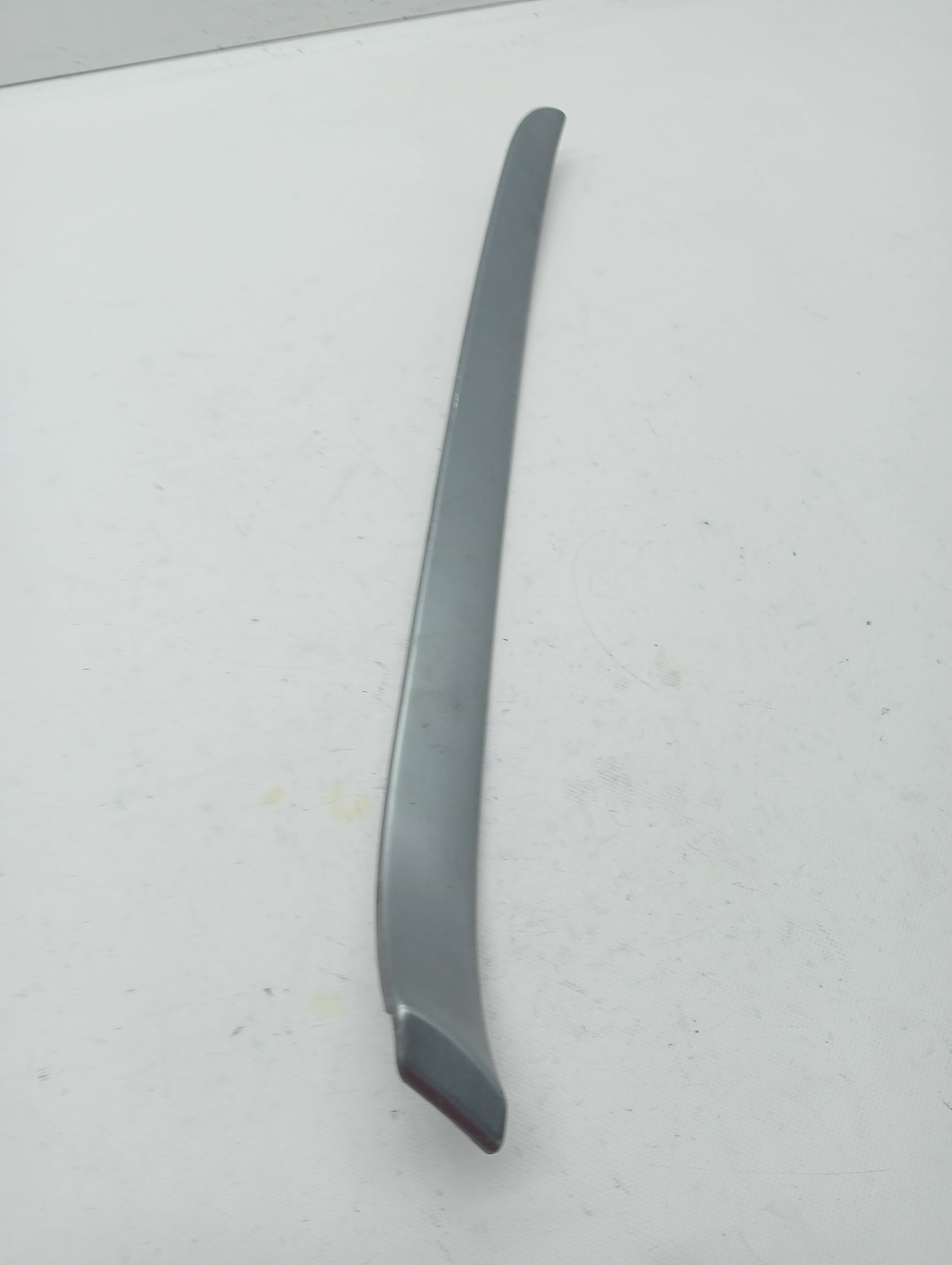 Plastico AUDI A4 BERLINA (8E) 2