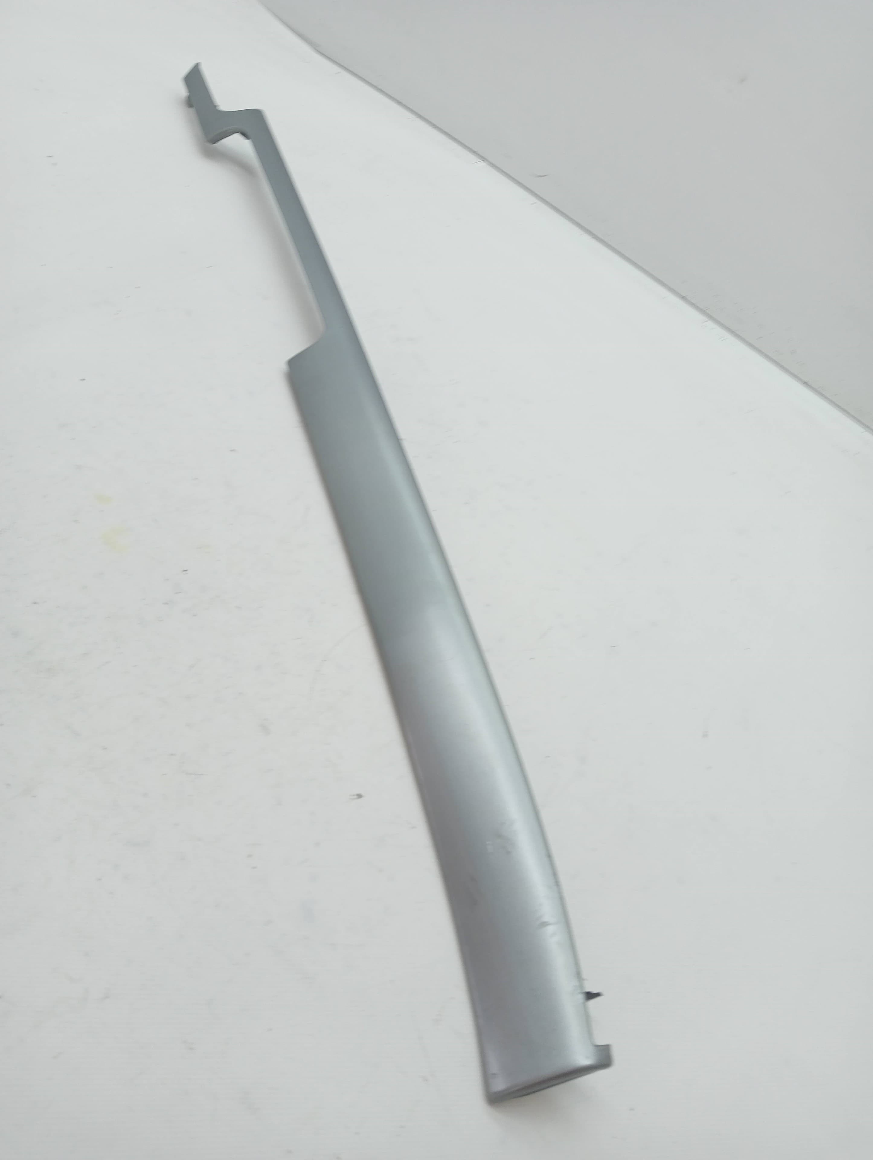 Plastico AUDI A4 BERLINA (8E) 2