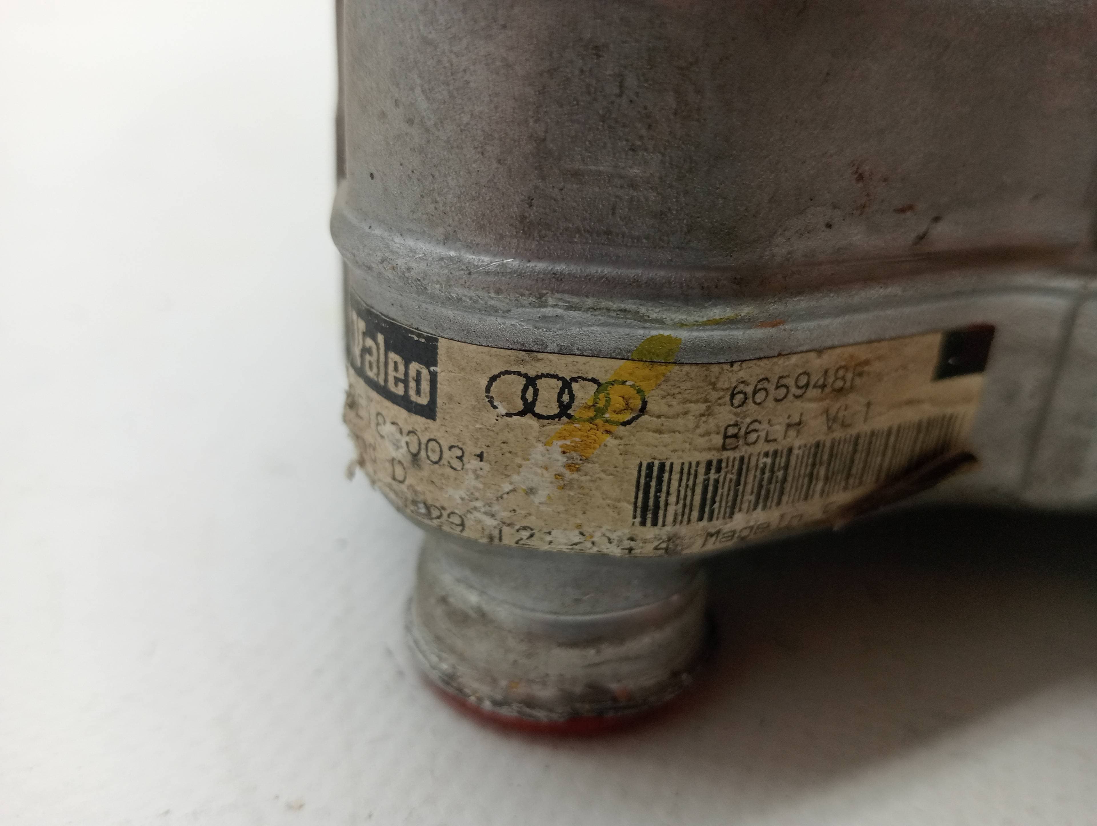 Recambio AUDI A4 BERLINA (8E) ref. 8E1820031 2