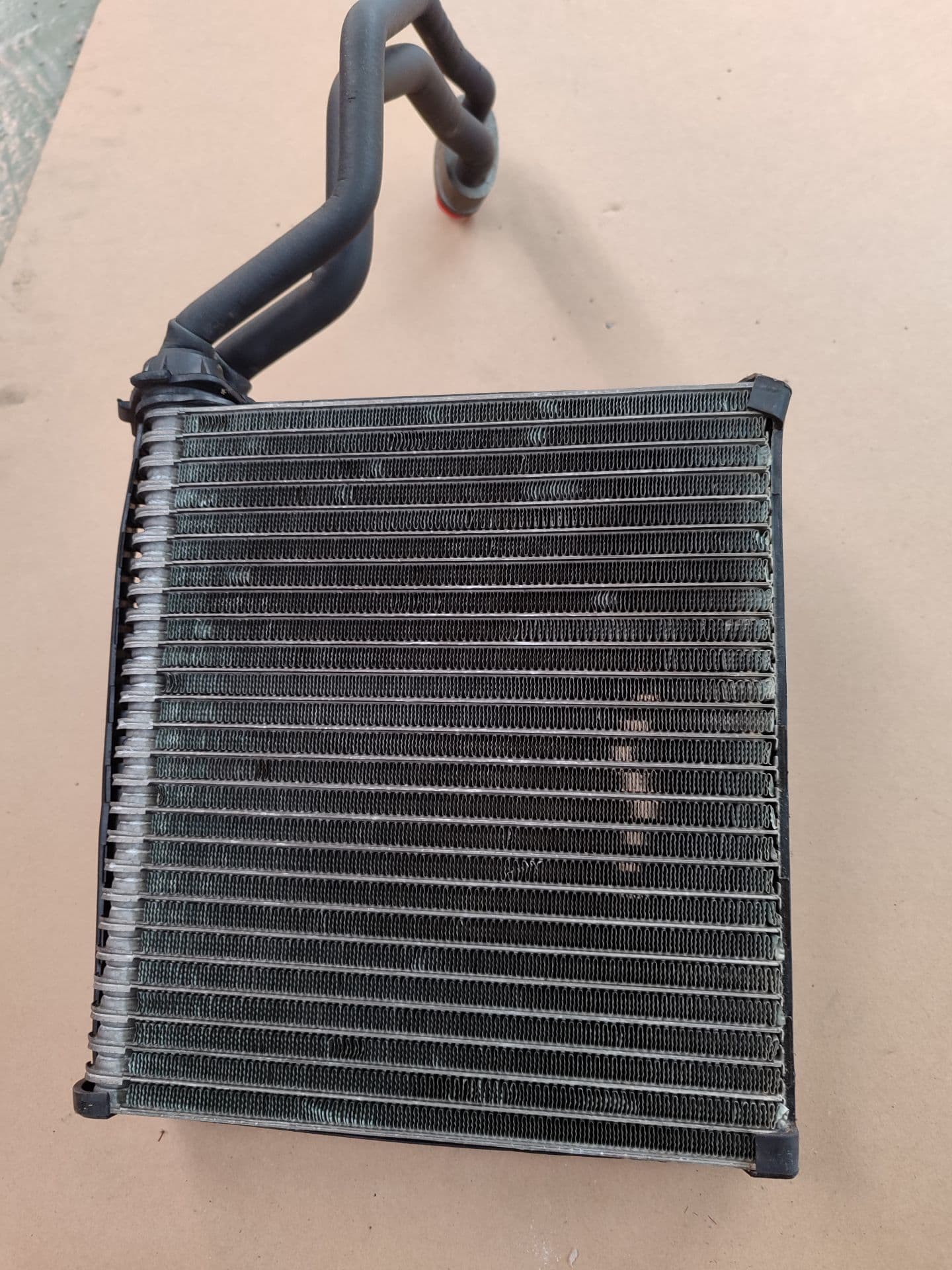 Recambio AUDI A4 BERLINA (8E) ref. 8E1820103A 2