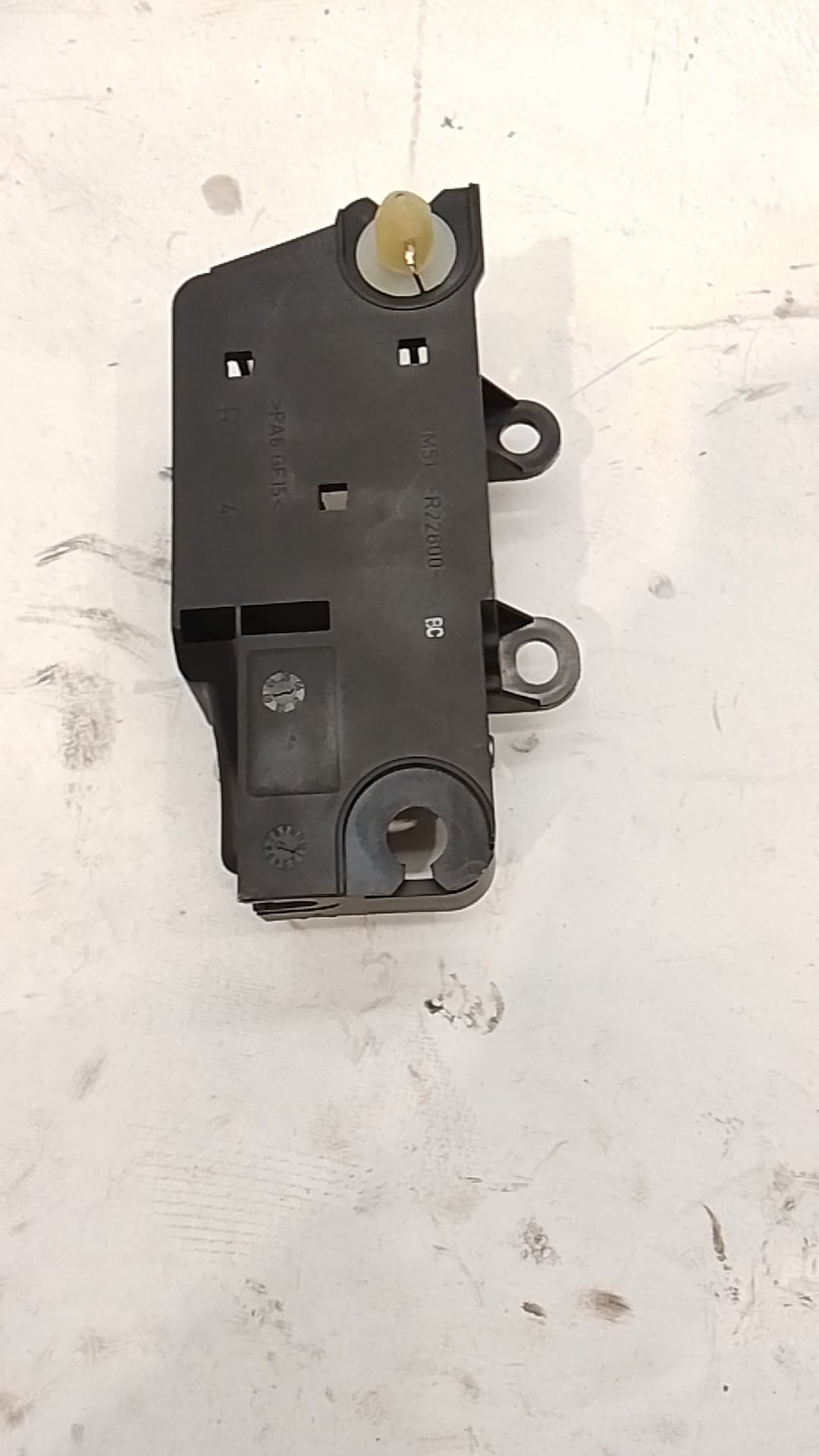 Maneta interior delantera derecha FORD FOCUS BERLINA (CAP) 2