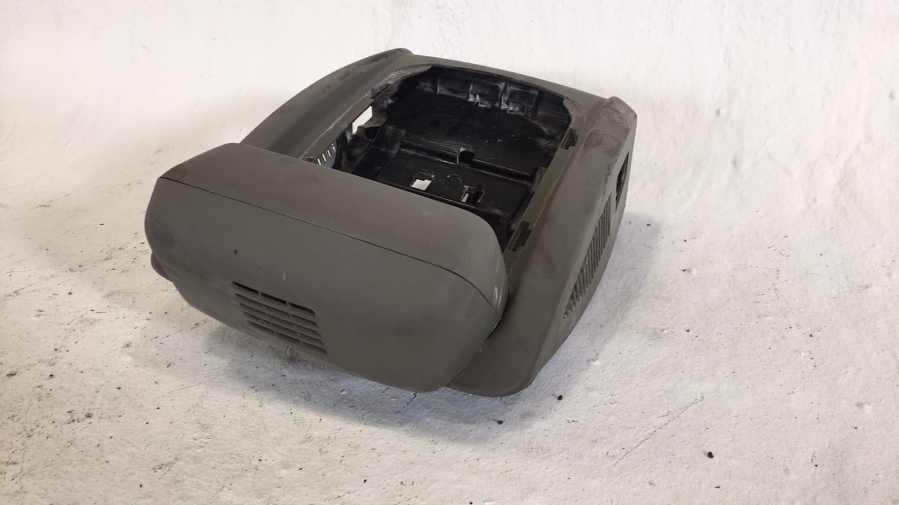 Consola central RENAULT MAXITY 2