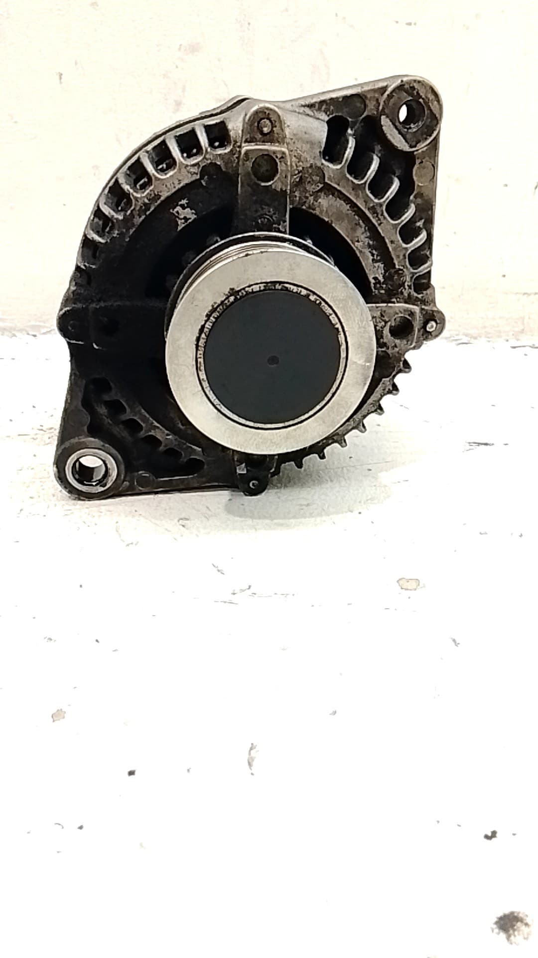 Alternador TOYOTA COROLLA SEDAN (_E12_) 4