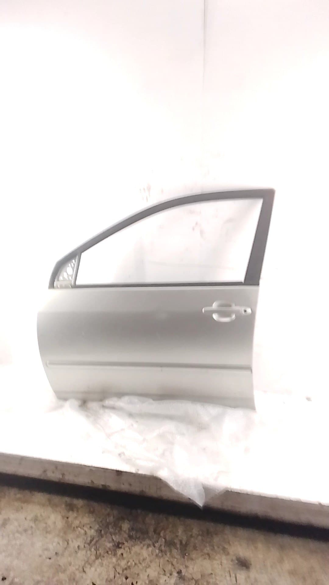 Puerta delantera izquierda TOYOTA COROLLA SEDAN (_E12_)