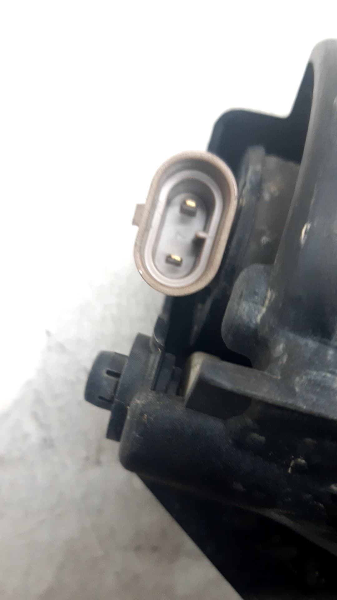 Faro antiniebla izquierdo SUBARU FORESTER S10 (SF) 2