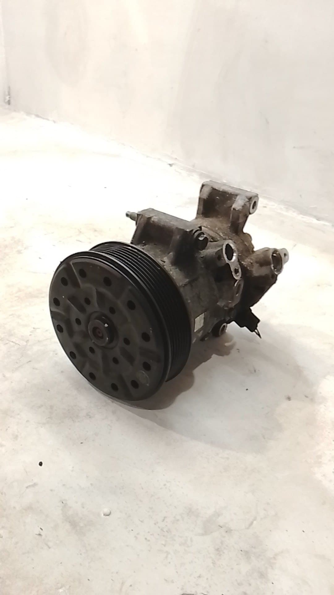 Recambio TOYOTA COROLLA VERSO (R1) ref. 883100F030