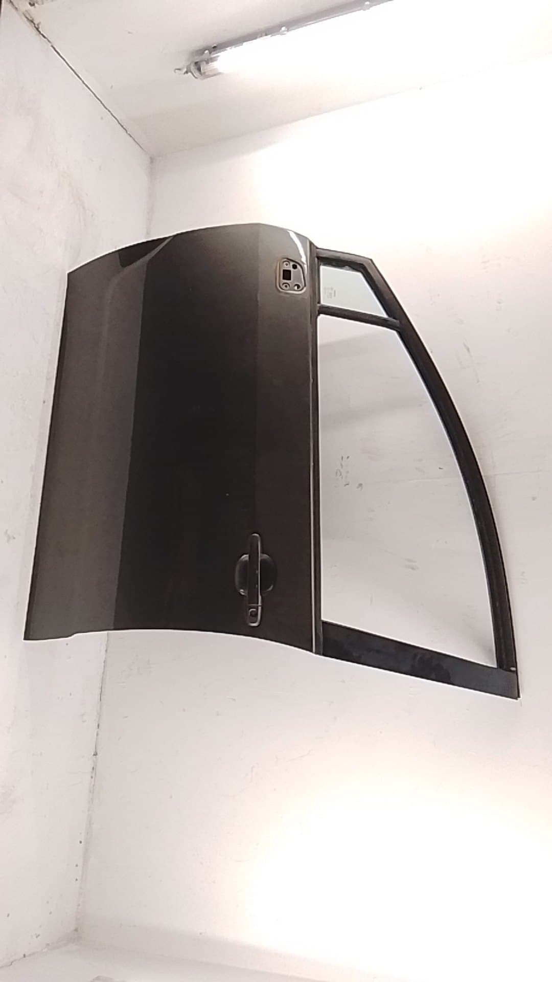 Puerta delantera izquierda TOYOTA COROLLA VERSO (R1)