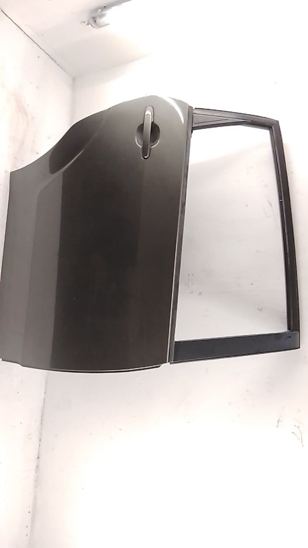 Puerta trasera derecha TOYOTA COROLLA VERSO (R1)
