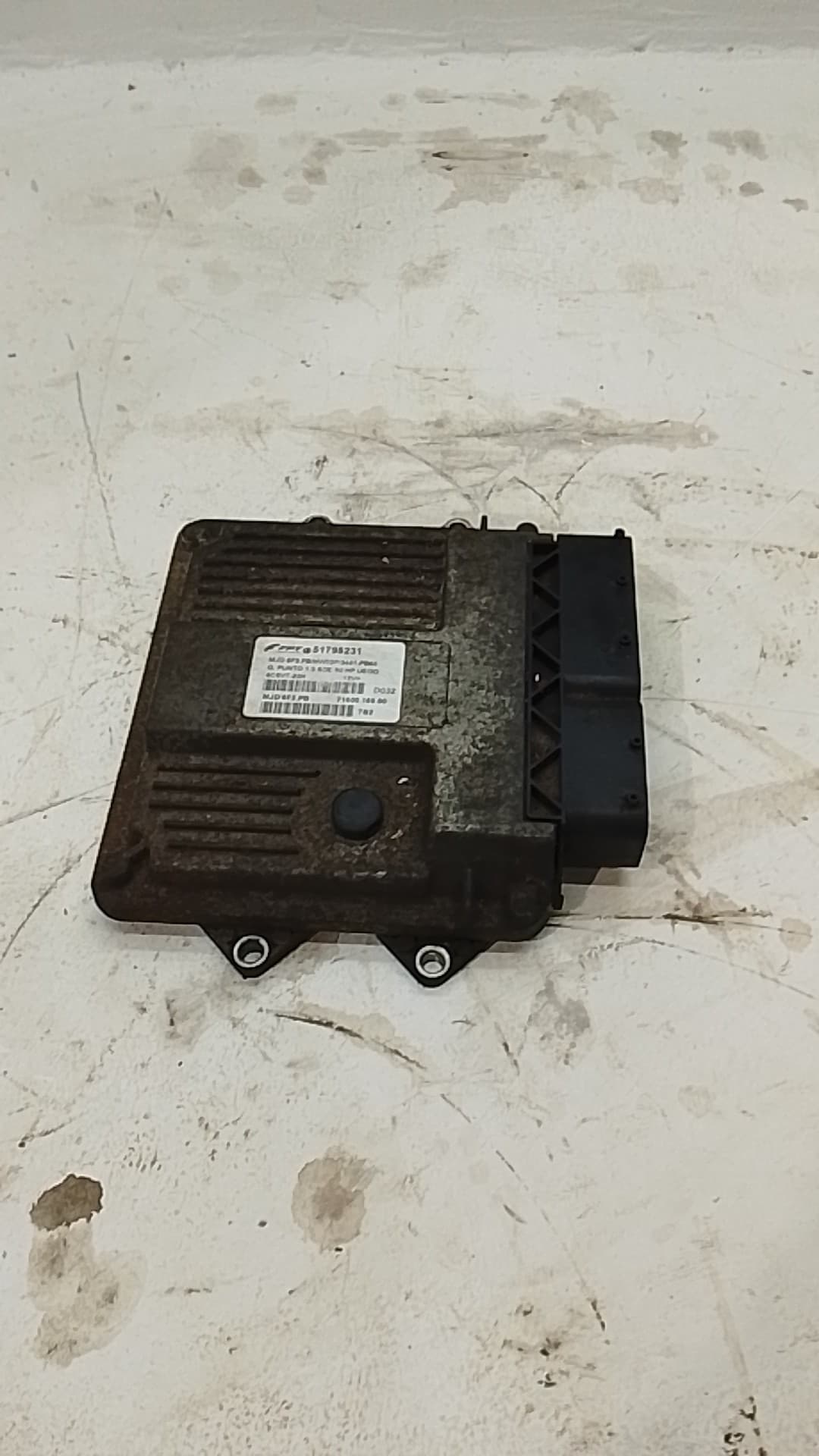Centralita motor uce FIAT GRANDE PUNTO (199)