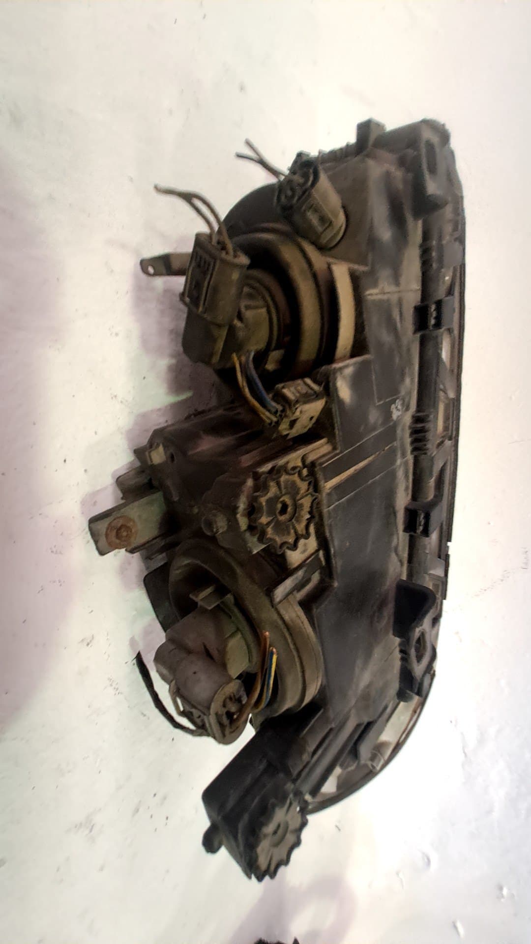Faro derecho BMW SERIE 3 BERLINA (E46) 2