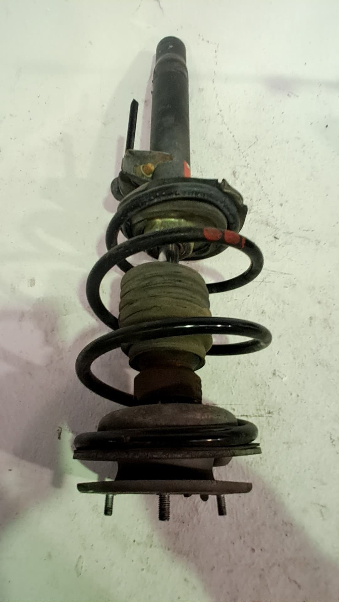 Amortiguador delantero izquierdo BMW SERIE 3 BERLINA (E46) 2