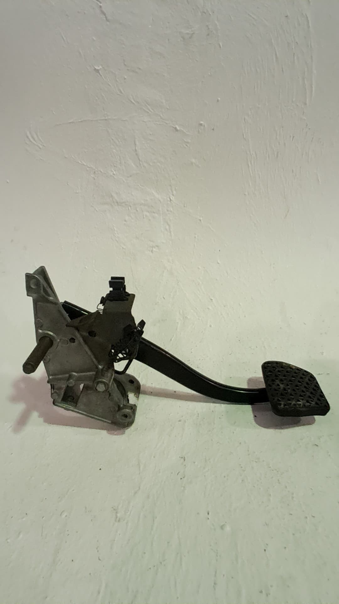 Pedal freno BMW SERIE 3 BERLINA (E46) 2