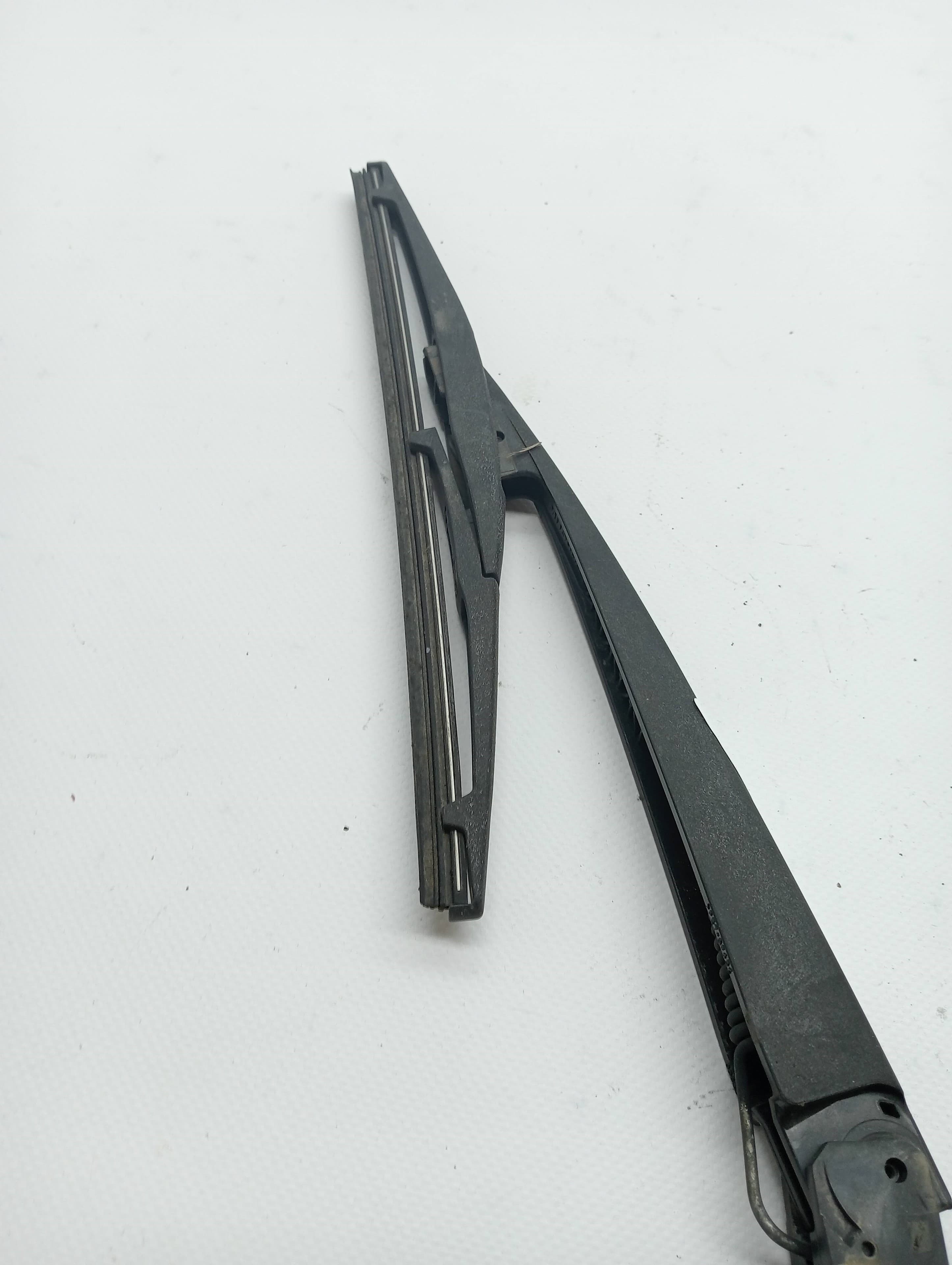 Brazo limpia trasero MITSUBISHI ASX 3