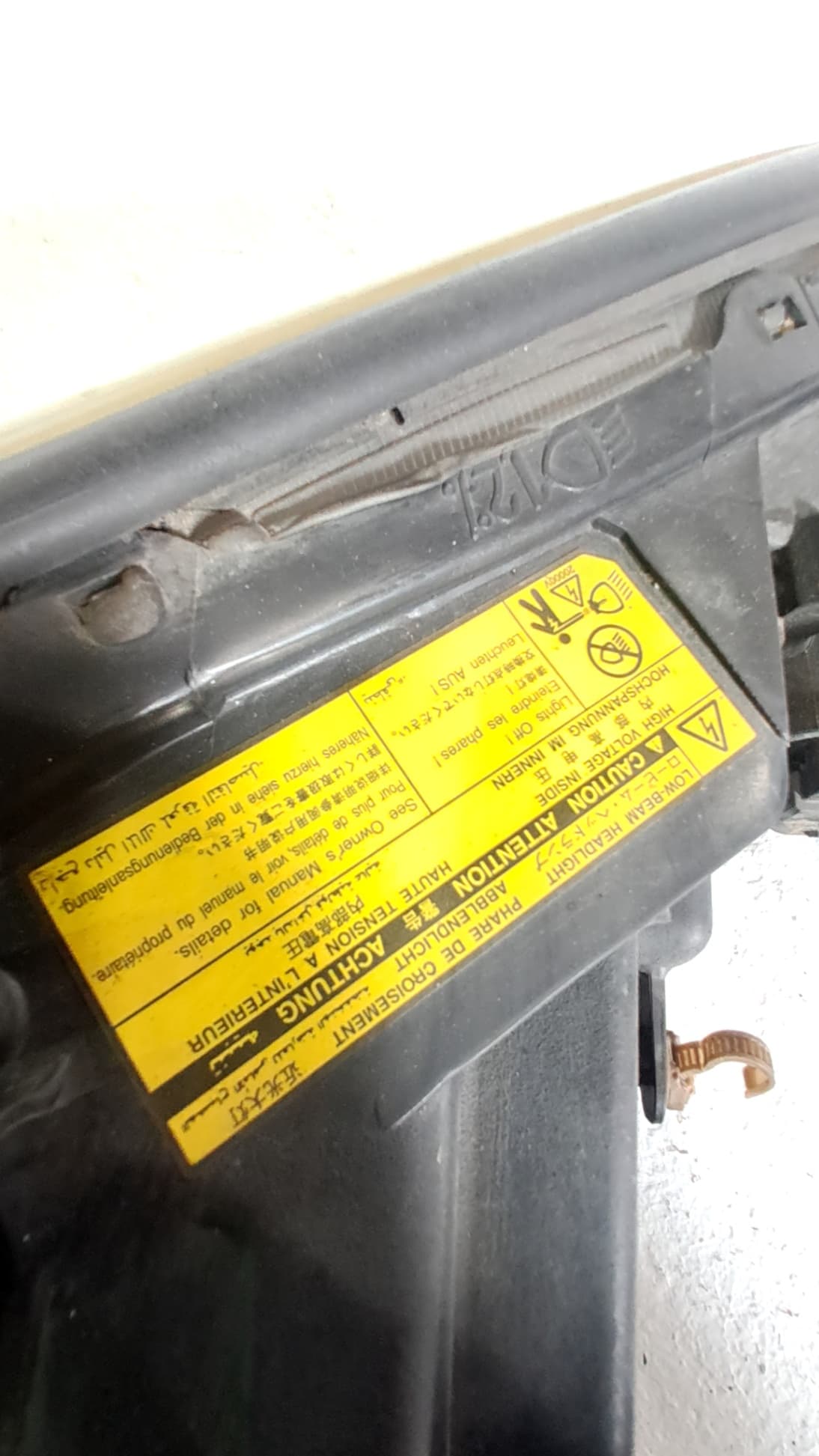 Faro izquierdo LEXUS RX300 (MCU15) 3