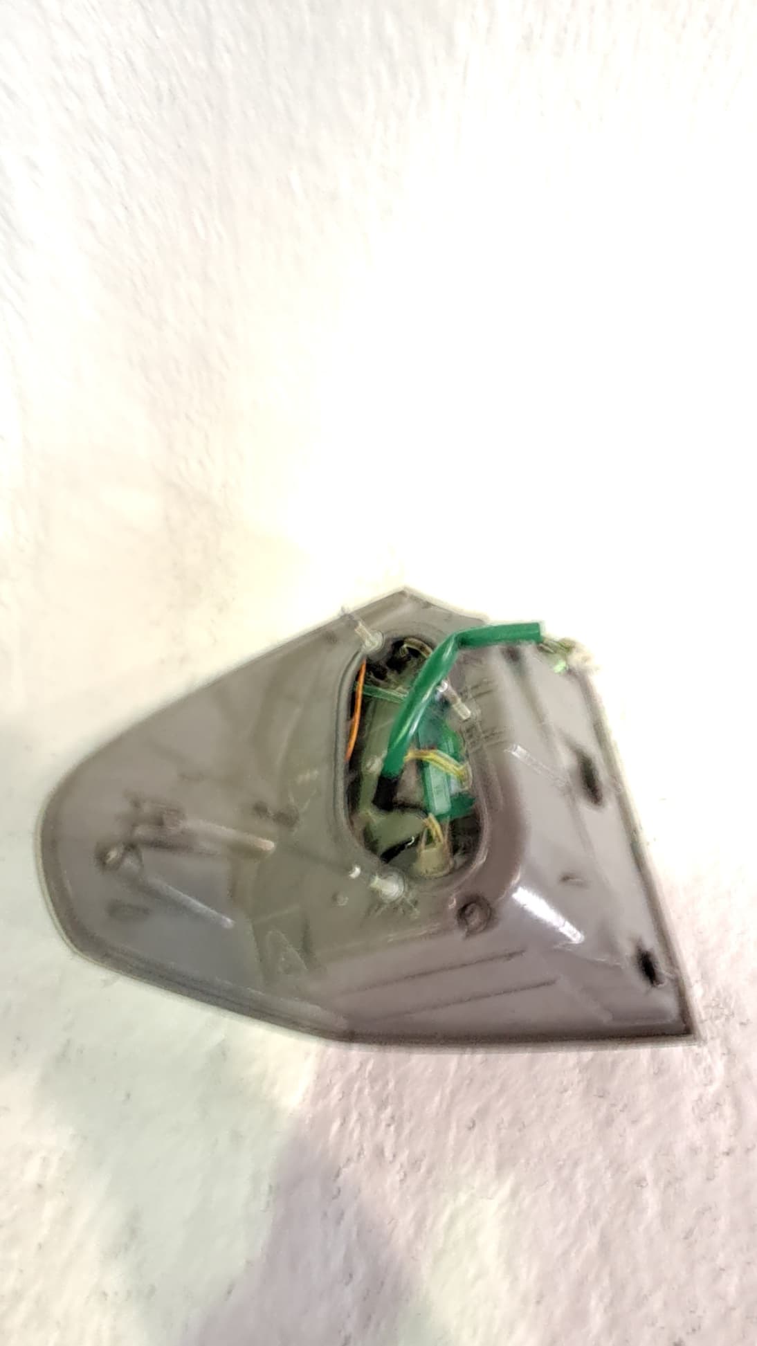 Piloto trasero derecho LEXUS RX300 (MCU15) 2