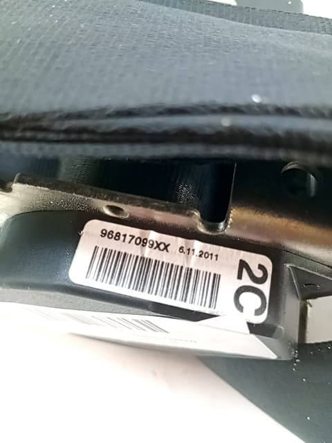 Cinturon seguridad trasero central CITROEN C3 PICASSO 2