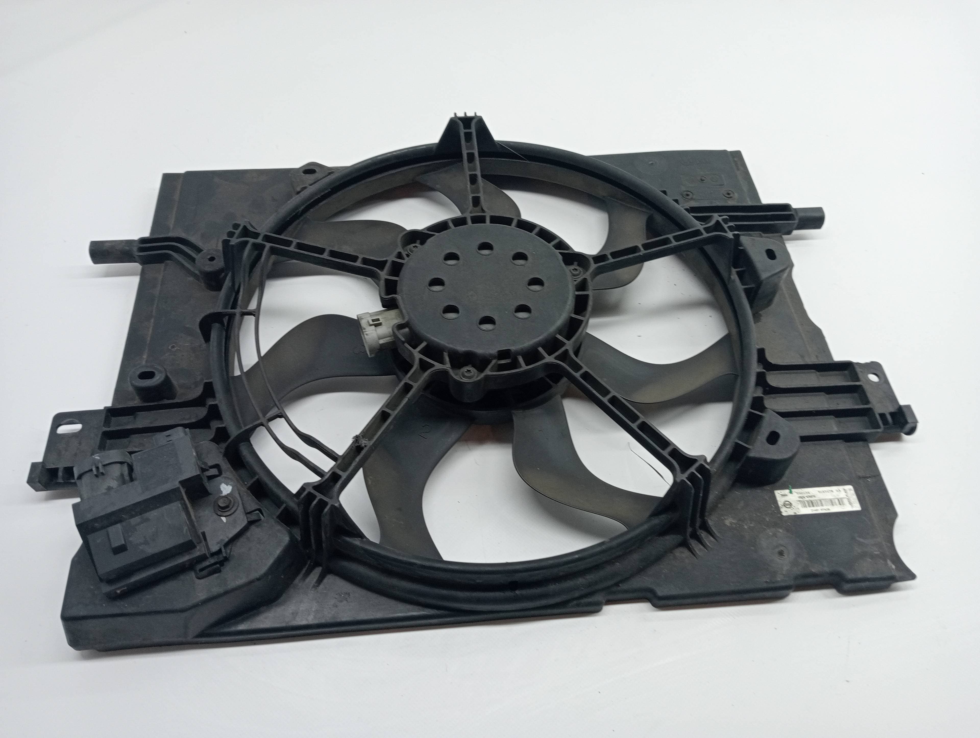 Electroventilador NISSAN MICRA K14 2