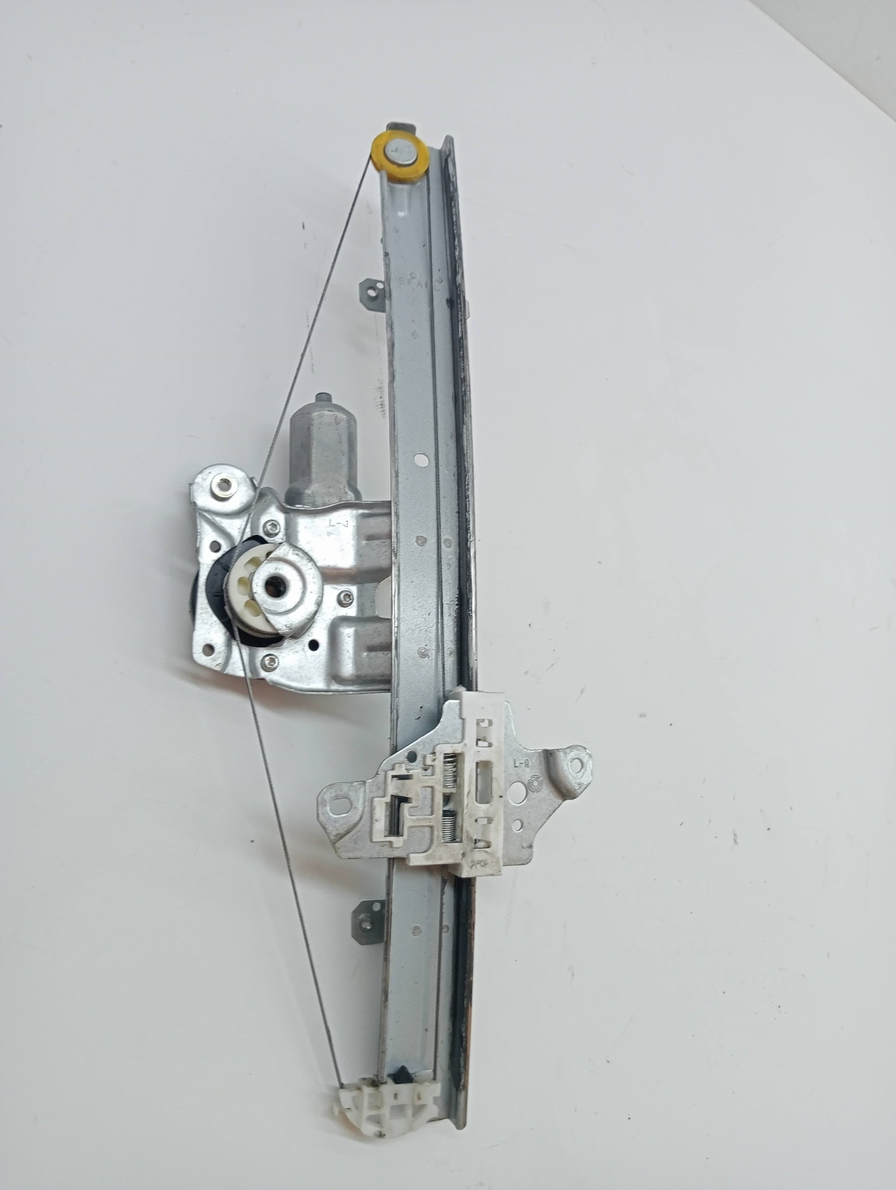 Elevalunas delantero izquierdo NISSAN MICRA K14 3