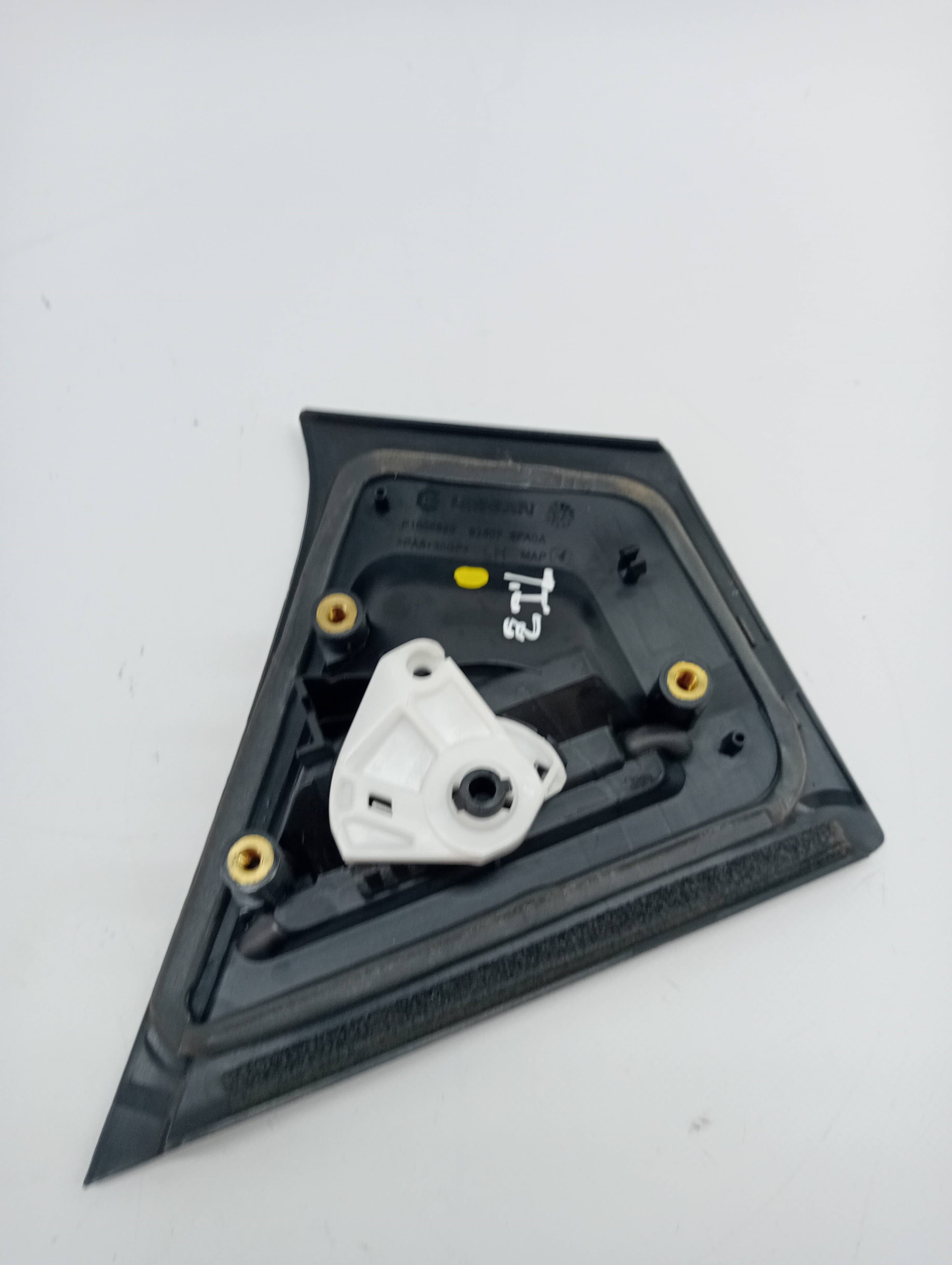 Maneta exterior trasera izquierda NISSAN MICRA K14 2