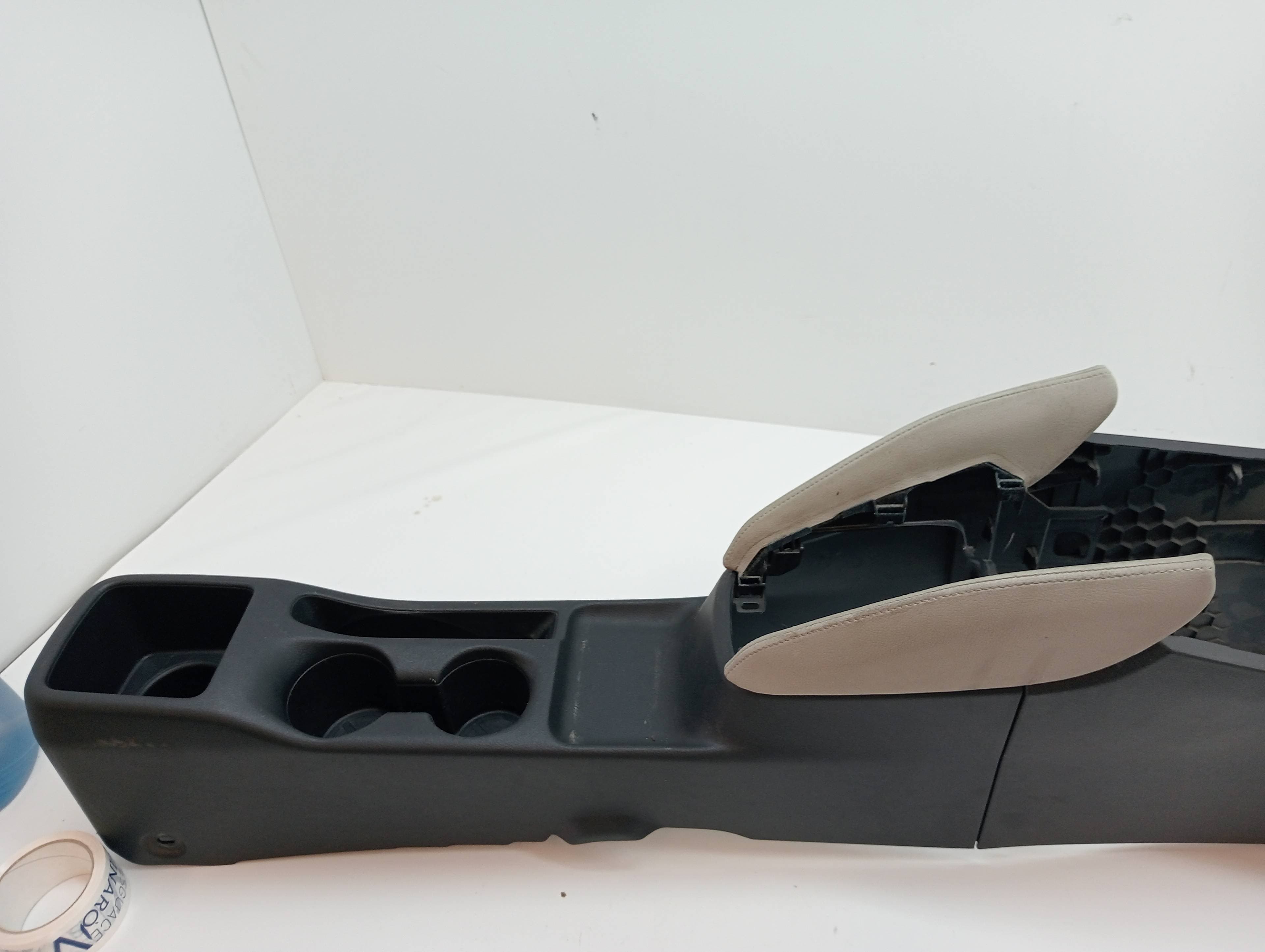 Consola central NISSAN MICRA K14